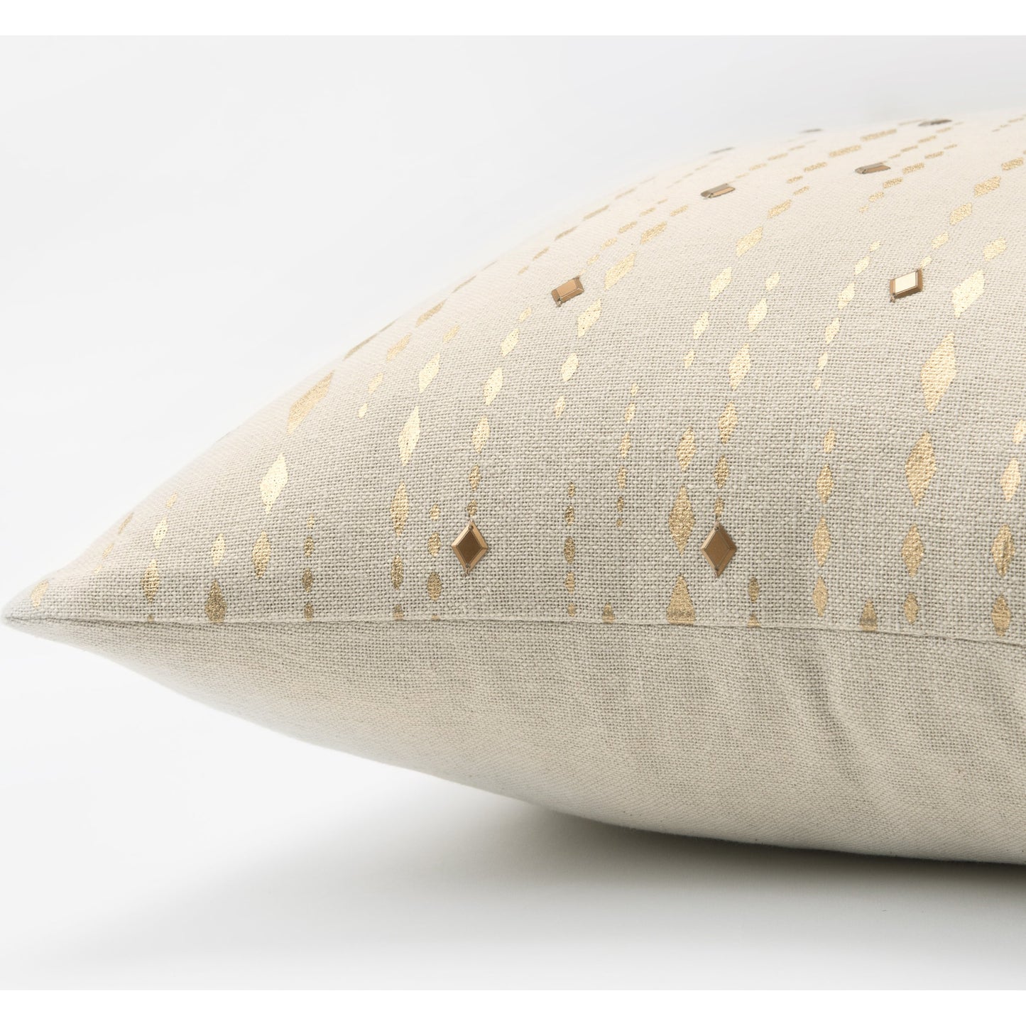 002 SR-870318,SR-885788 | Closeup | Grainger Pillow by HedgeApple Essentials in gold, natural. Made from cotton in a modern style.