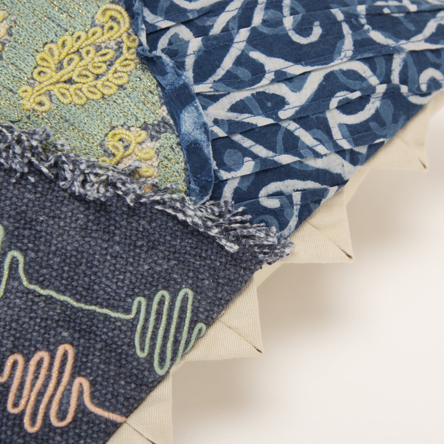 002 SR-870514,SR-885944 | Closeup | Clarke Pillow by HedgeApple Essentials in multi. Made from cotton in a eclectic & global style.