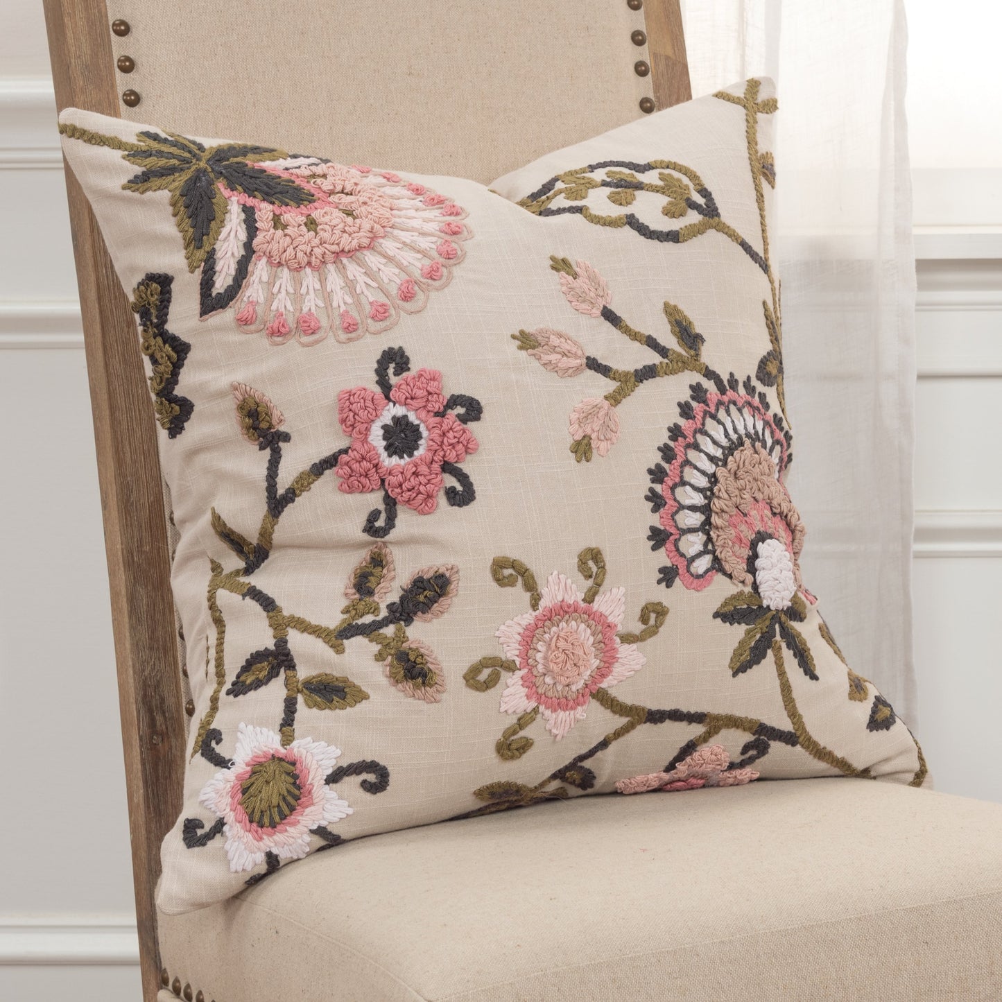 005 SR-870520,SR-885950 | Lifestyle | Butte Pillow by HedgeApple Essentials in blush. Made from polyester, cotton in a transitional style.