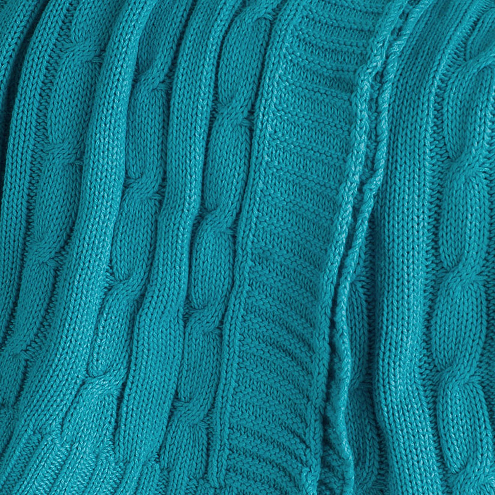 Oakland Throw by HedgeApple Essentials. Made from cotton in a modern style.