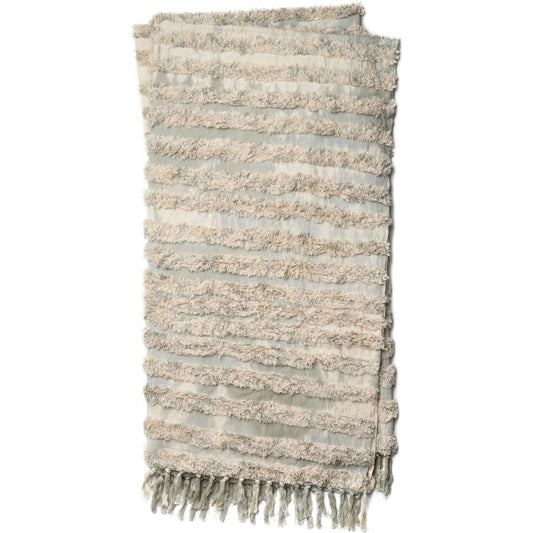 Ward T0031 Throw by Loloi. Made from 100% cotton in a coastal style.
