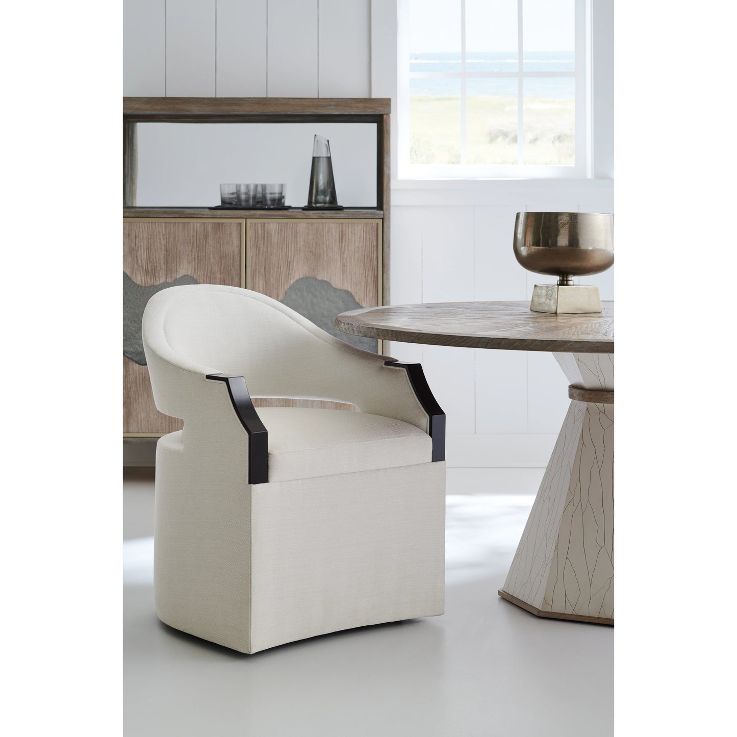 006 SI-1955981 | Lifestyle | Dinner Roll by Caracole in cream and dark chocolate. Made from birch in a modern style.