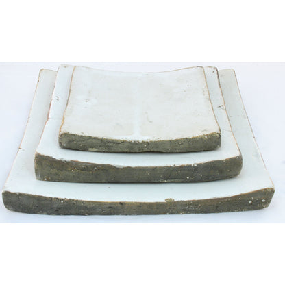 Decorative Dish by Zentique in distressed white and ceramic. Made from ceramic in a eclectic & global style.