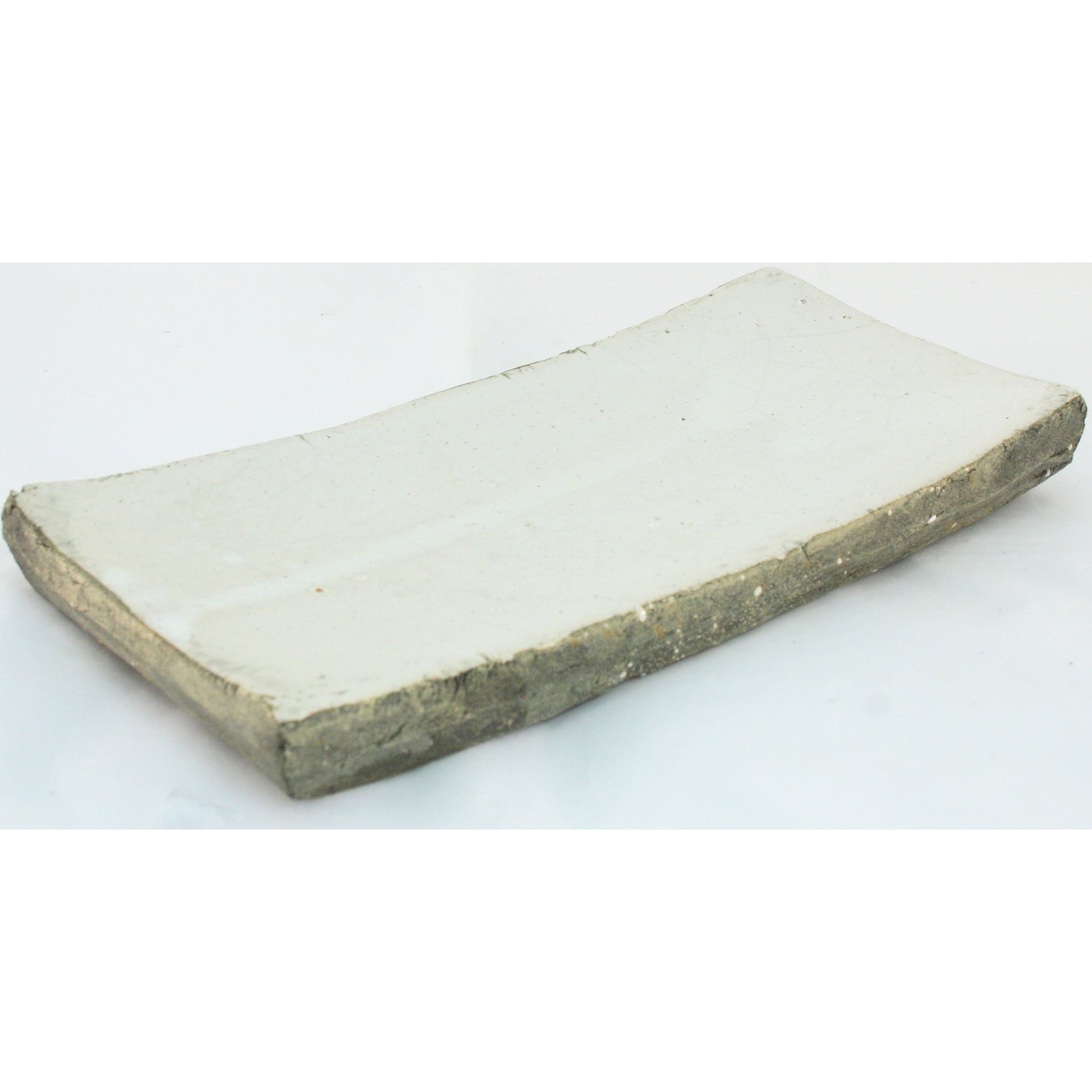 Decorative Dish by Zentique in distressed white and ceramic. Made from ceramic in a eclectic & global style.