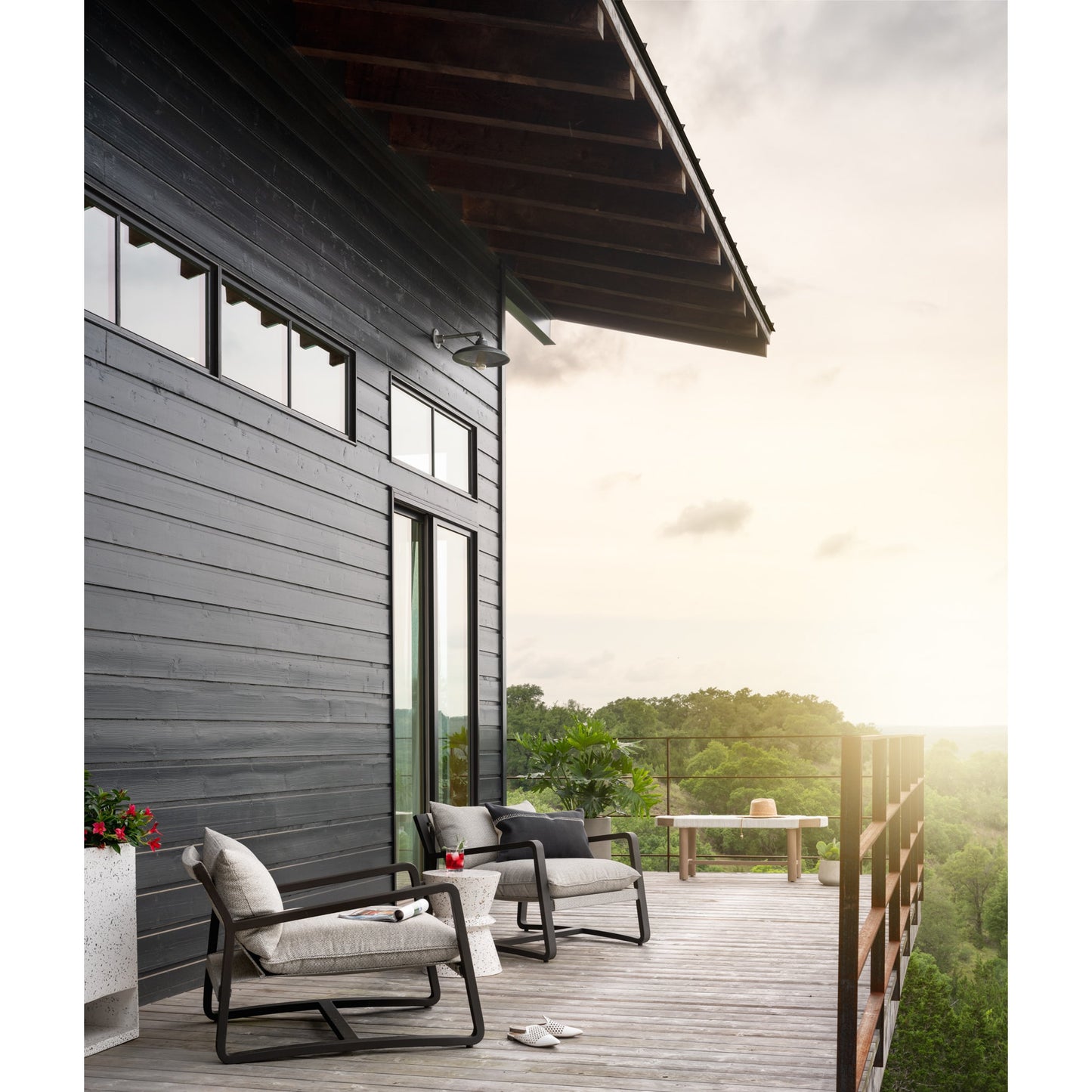 007 SR-809904 | Lifestyle | Ivan Round Planter by Four Hands in grey concrete. Made from concrete in a cottage & farmhouse style.