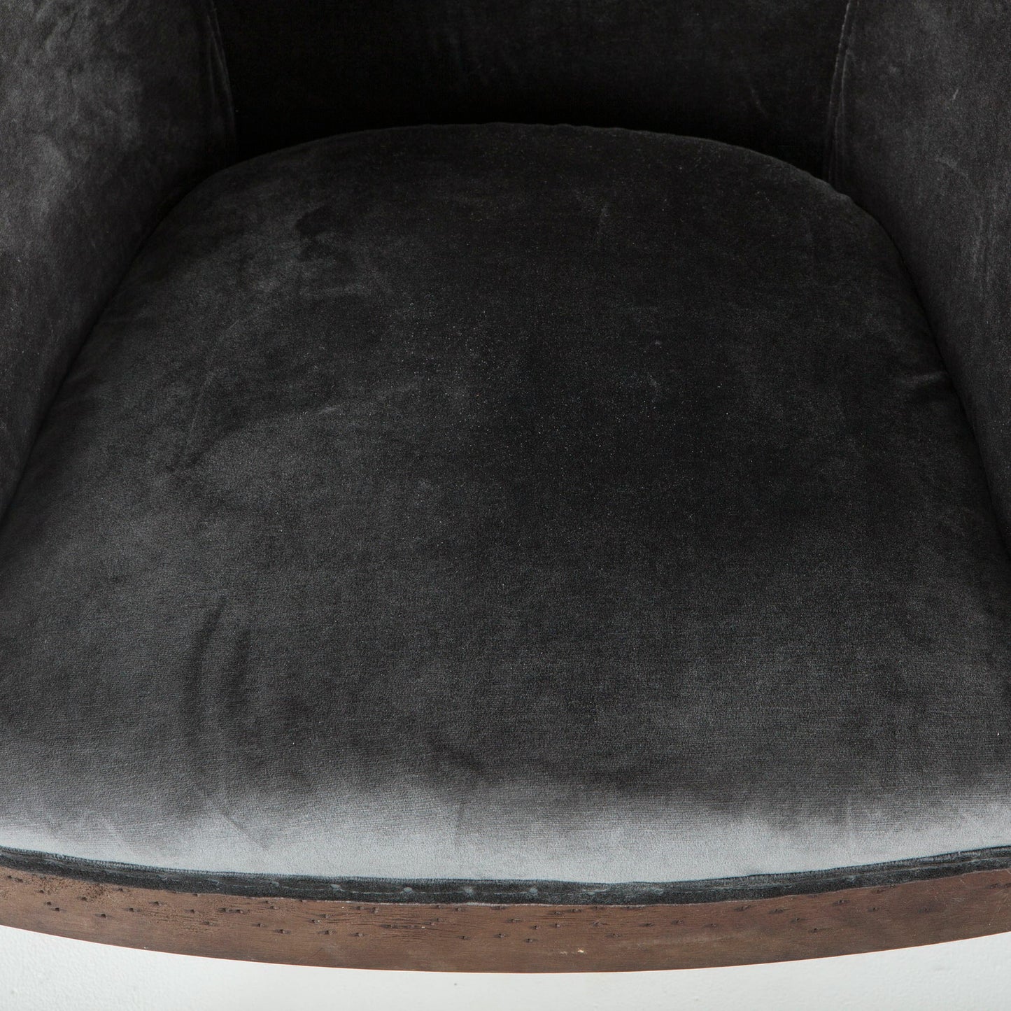 005 SR-876909 | Closeup | Charles Velvet Armchair by World Interiors in dark gray and oak. Made from oak wood, velvet, burlap in a modern style.