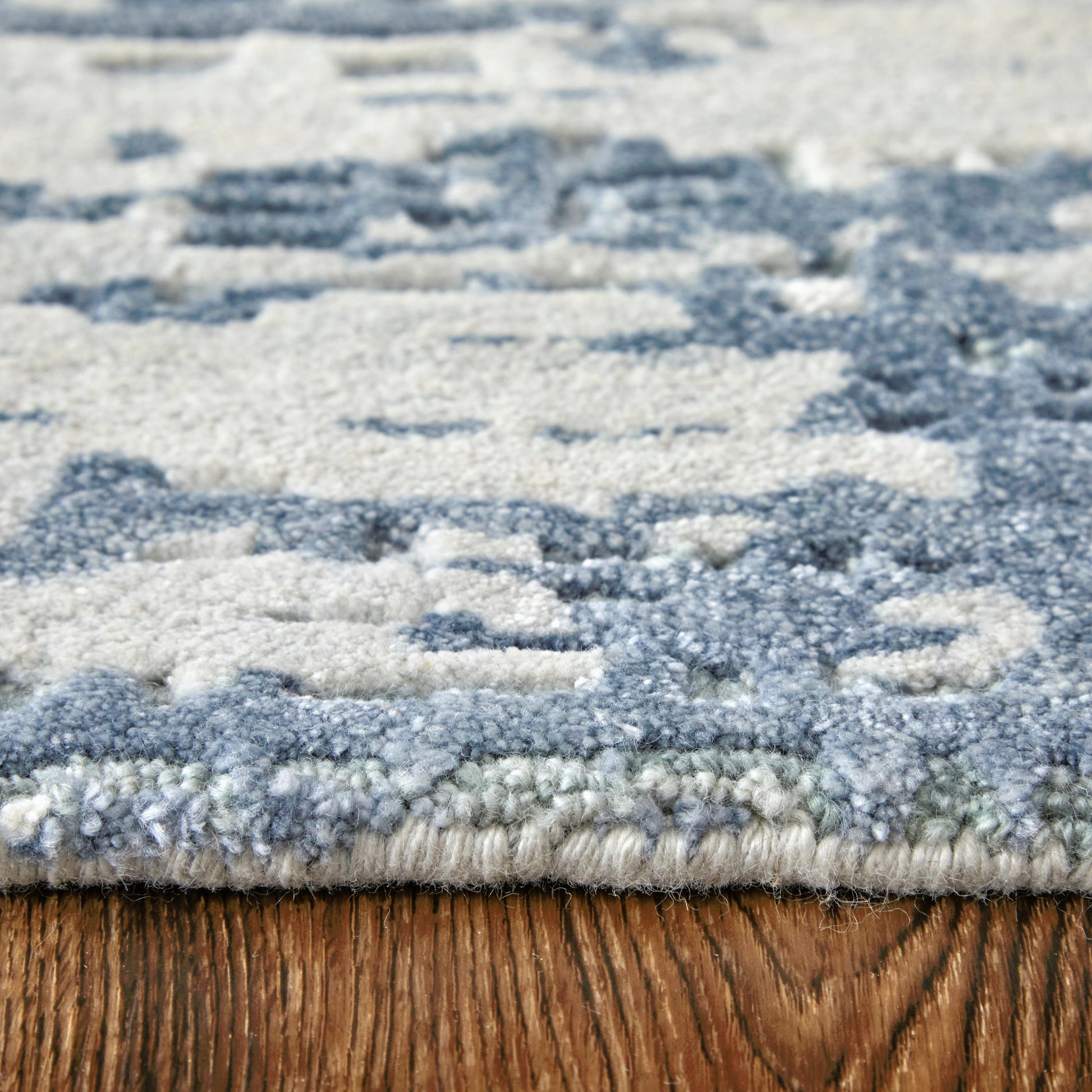 Zarah Rug - ZRH8917F by Feizy in blue, ivory. Made from viscose, wool in a unique style.