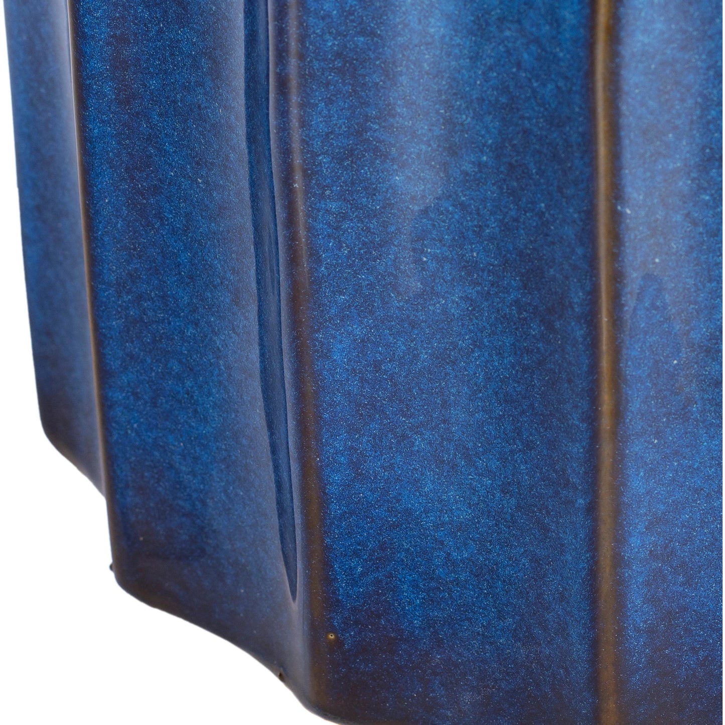005 SI-1914451 | Closeup | Alexia Indoor/Outdoor by Livabliss in blue and glazedglazed. Made from top: ceramic, base: ceramic in a modern style.