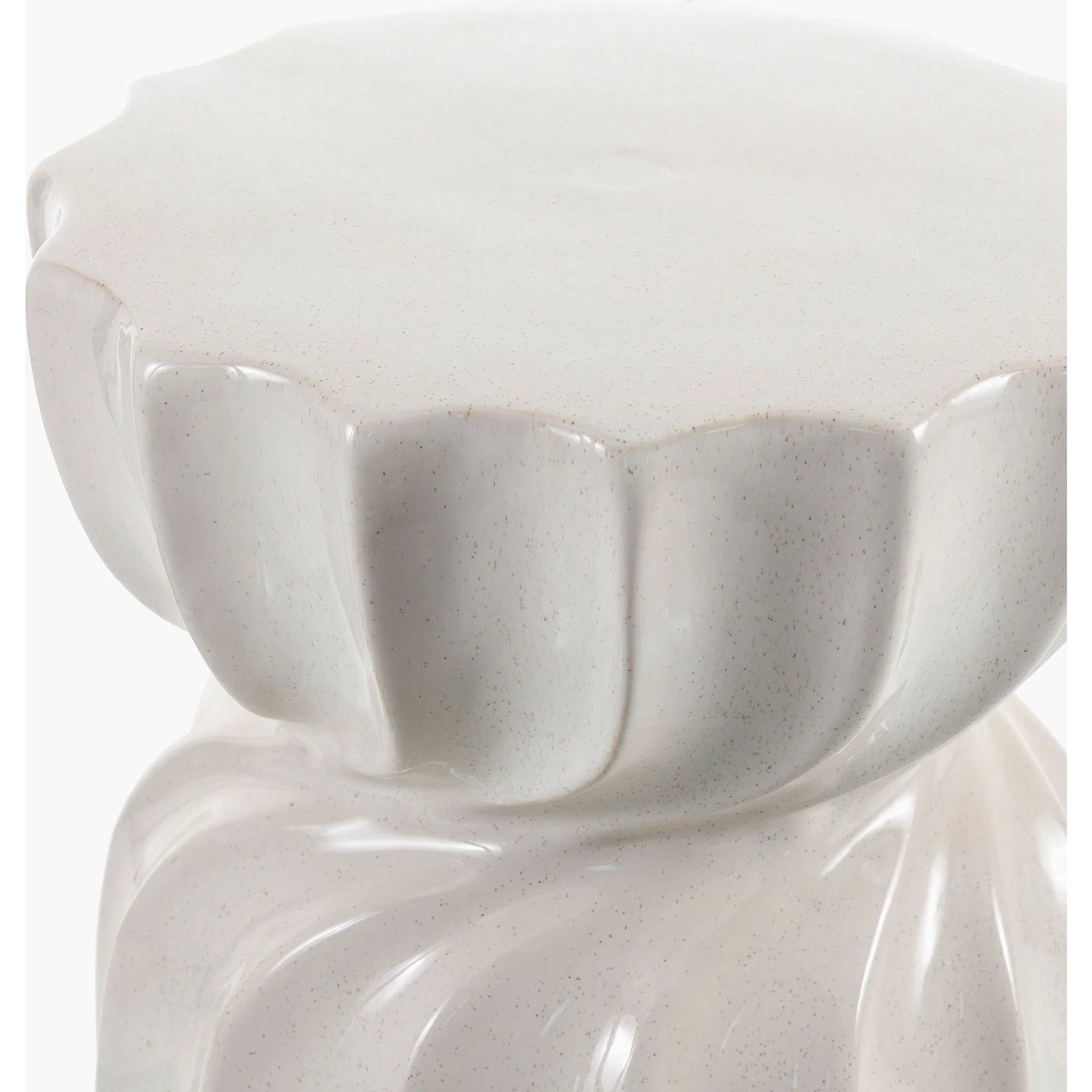 Alexia End Table by Livabliss. Made from ceramic in a modern style.