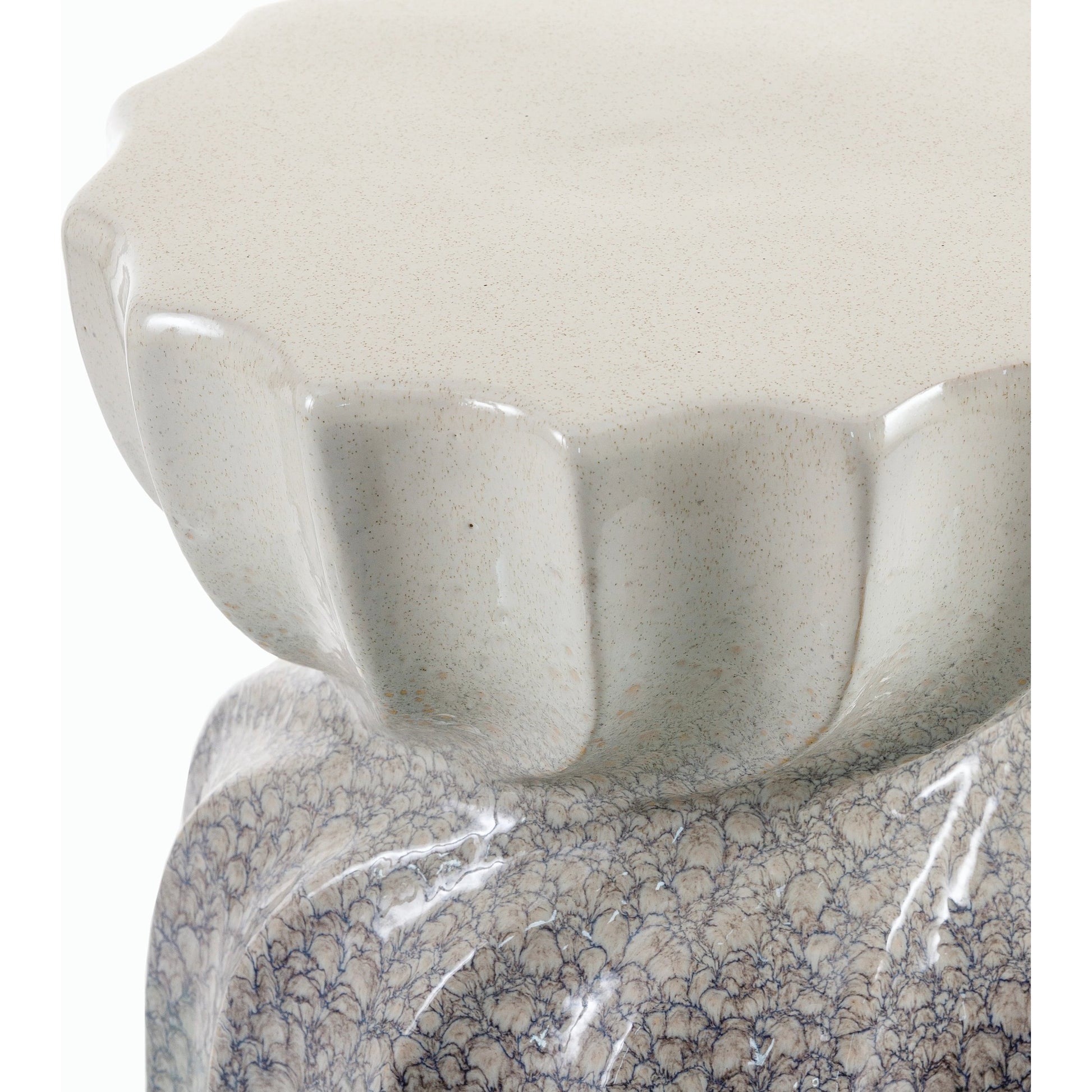 Alexia Indoor/Outdoor End Table by Livabliss. Made from ceramic in a modern style.