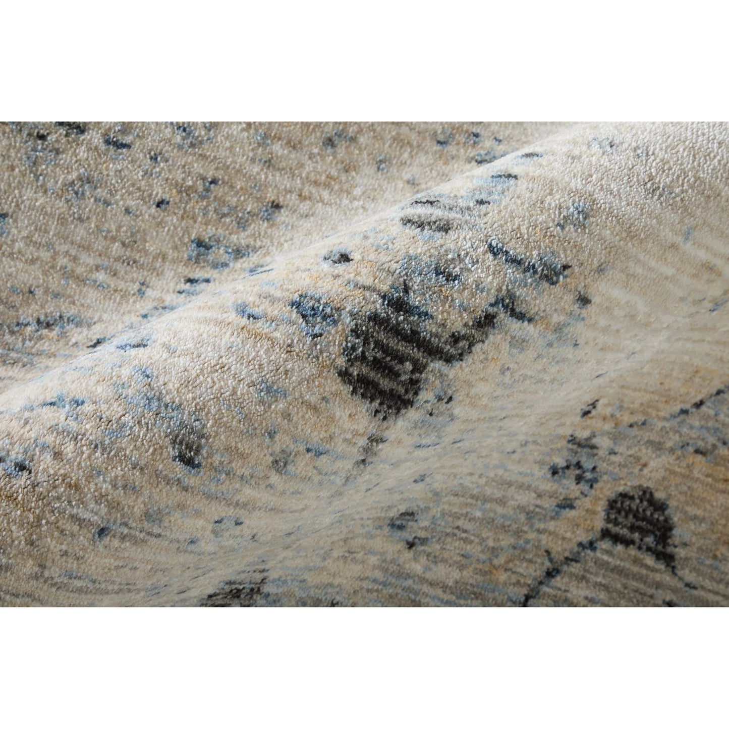 003 SI-2534478,SI-2534479,SI-2534480,SI-2534481,SI-2534482,SI-2534483 | Closeup | Sonora SNR39U9F Rug by Feizy. Made from polypropylene, polyester, viscose in a unique style.