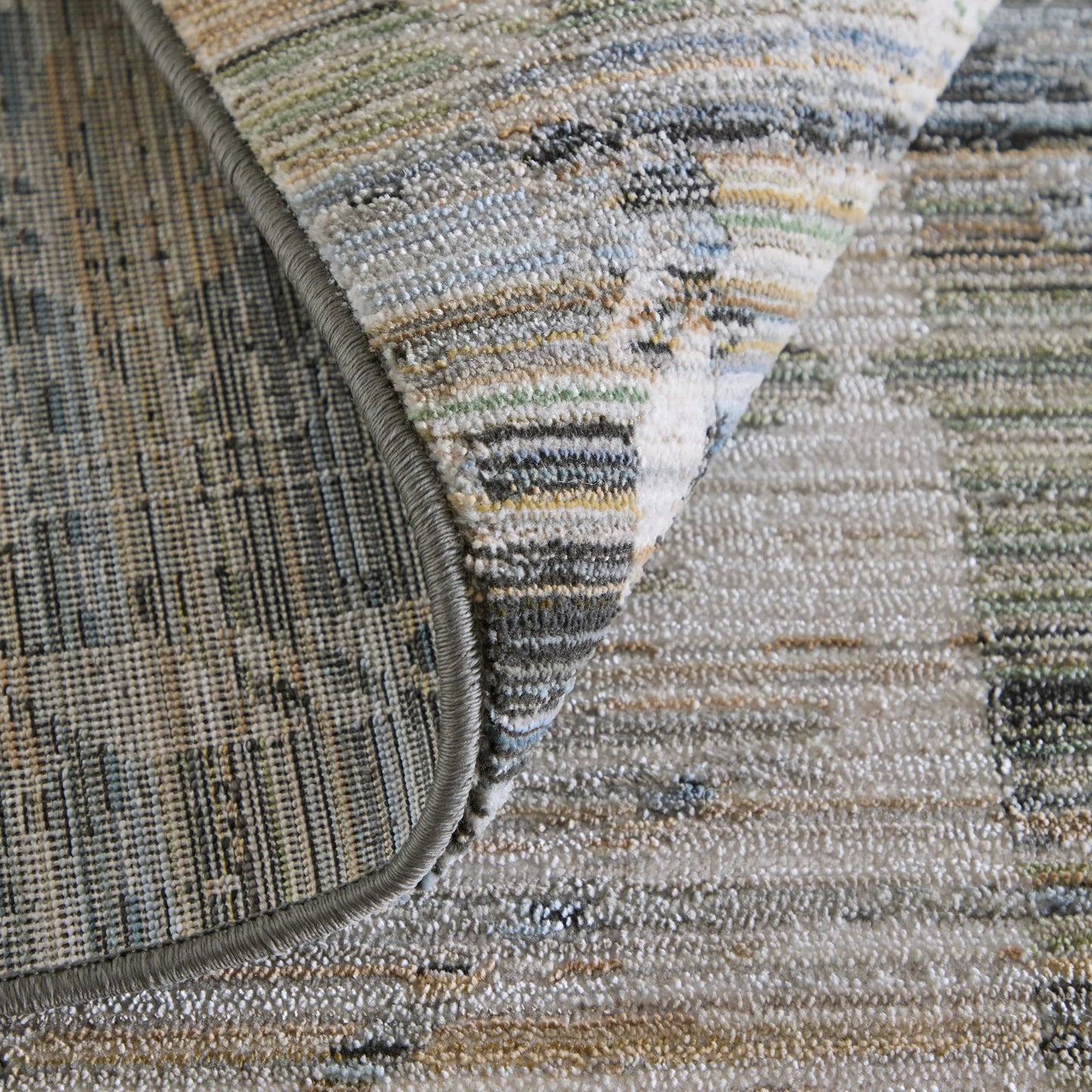 005 SI-2540303,SI-2540304,SI-2540305,SI-2540306,SI-2540307,SI-2540309 | Closeup | Augustine Traditional AUG39U0F Rug by Feizy in green, blue, ivory. Made from polypropylene, polyester in a unique style.