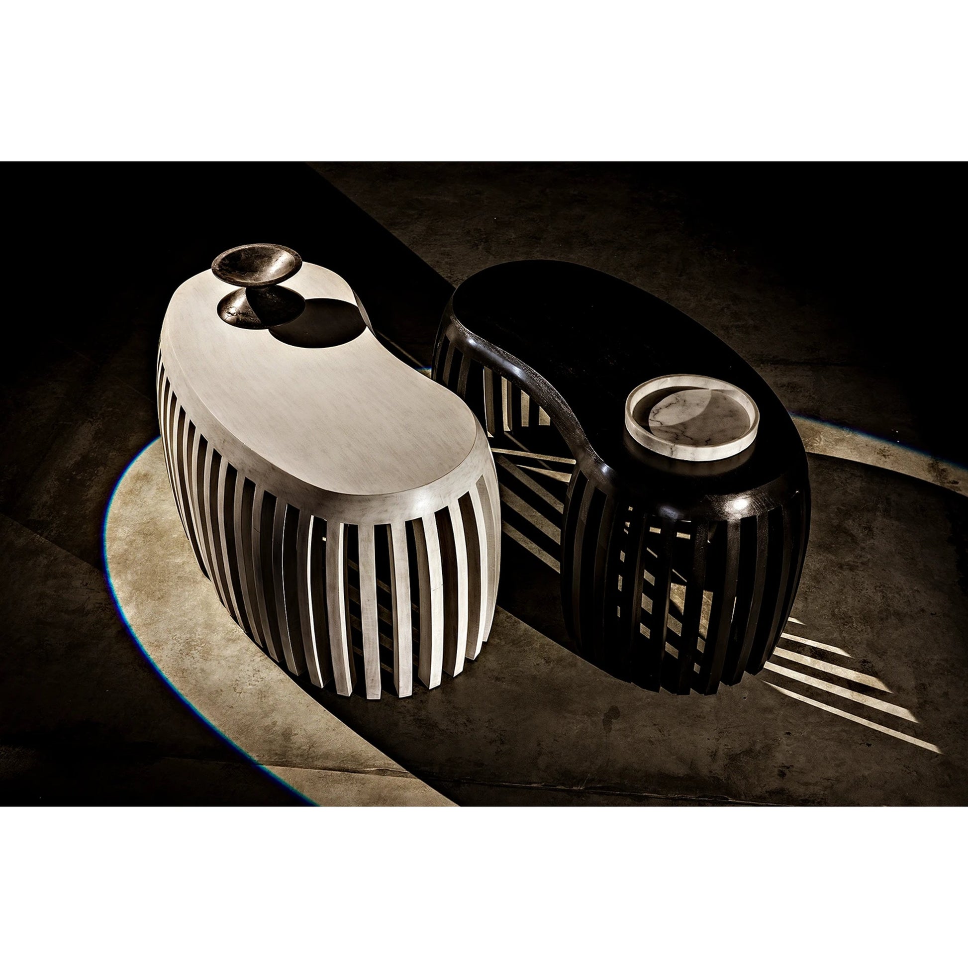 Round Tray by Noir in white stone. Made from unique in a modern style.