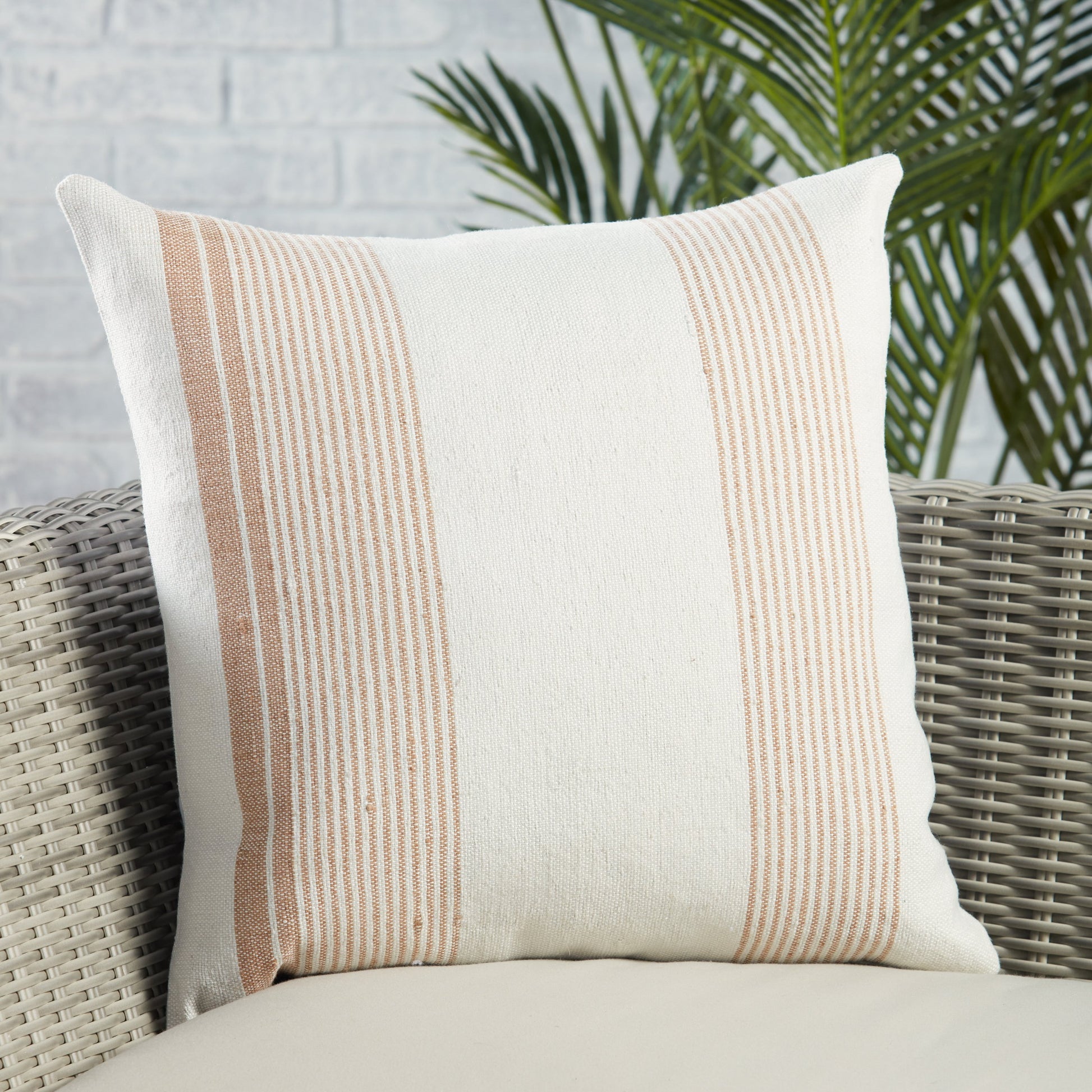 Acapulco ACA01 Indoor/Outdoor Pillow by Jaipur Living in blue, ivory. Made from 100% pet yarn in a modern style.
