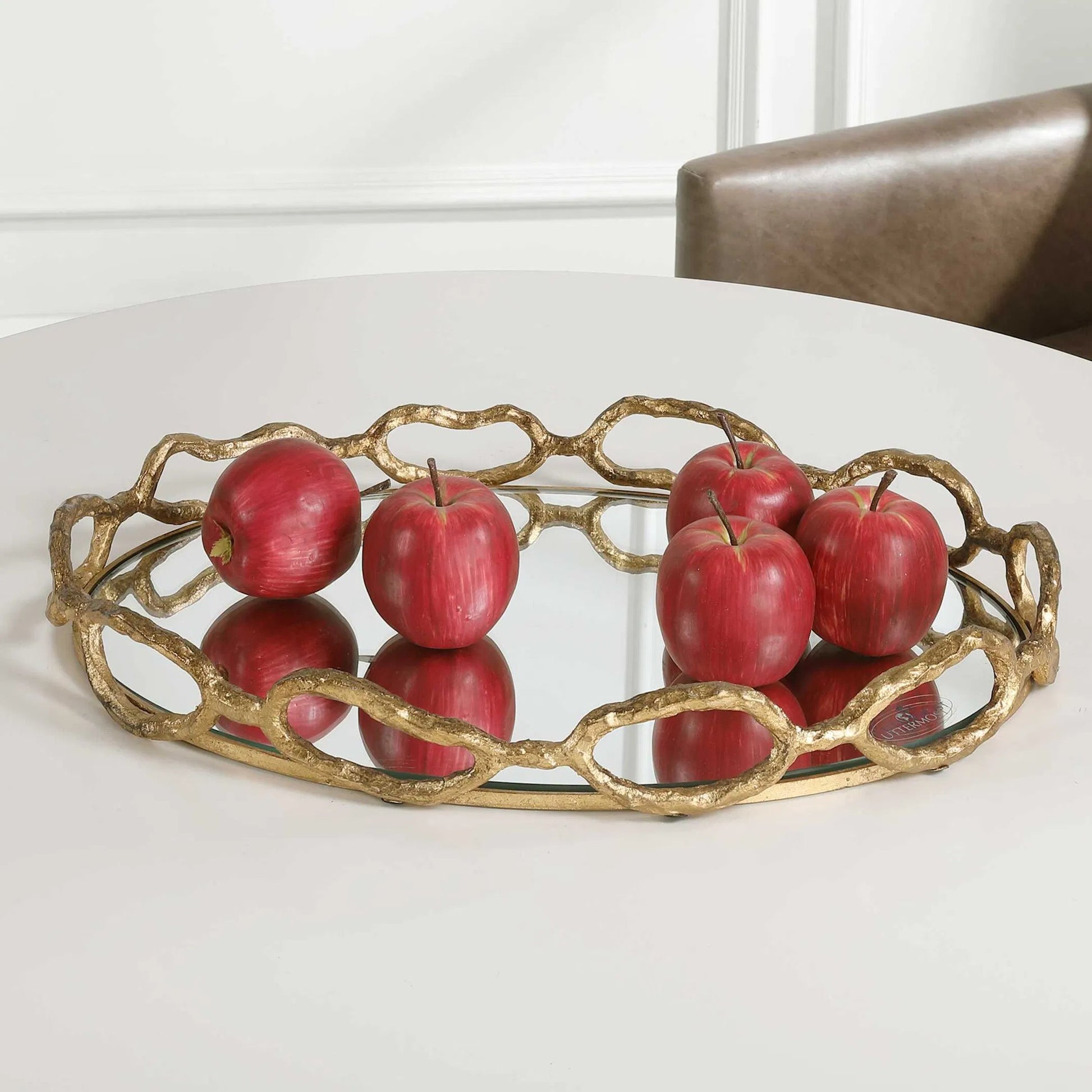 Cable Chain Tray by Uttermost in mirrored. Made from cast iron, clear mirror in a eclectic & global style.