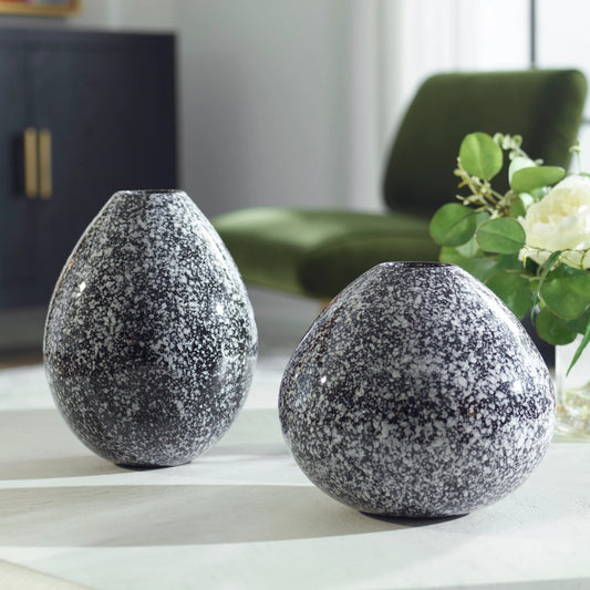 Cosmic Vases by Uttermost in black. Made from ceramic in a modern style.