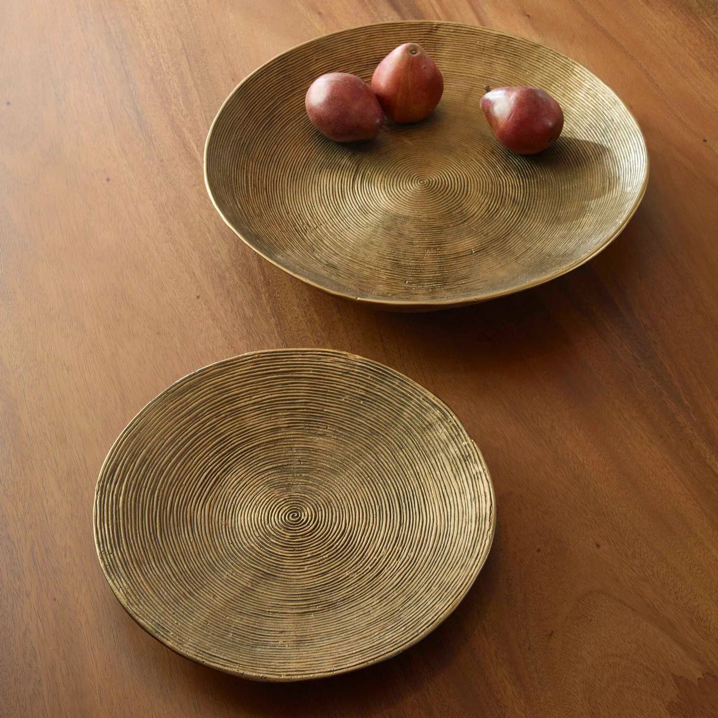 003 SI-2386612 | Lifestyle | Stratum Round Bowls by Uttermost in brass. Made from aluminum in a modern style.