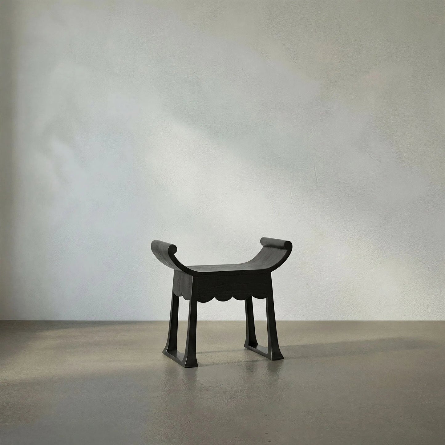 005 SI-1785693 | Lifestyle | Wey Side Table by Noir in charcoal black. Made from sungkai in a eclectic & global style.