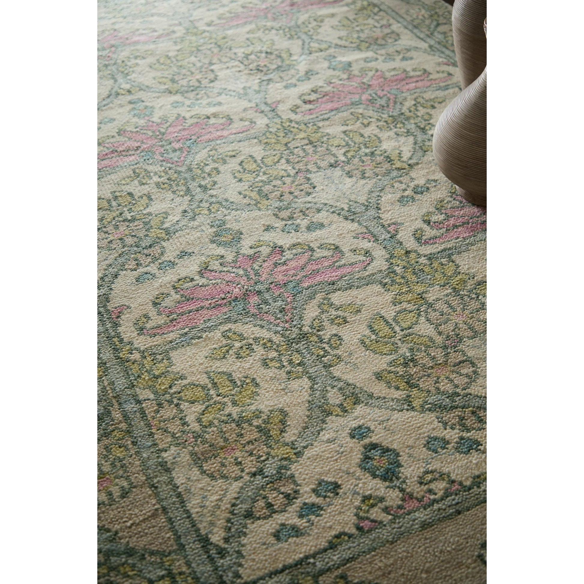 Beall Traditional & Botanical Rug - 6714F by Feizy in ivory, pink, green. Made from wool in a unique style.