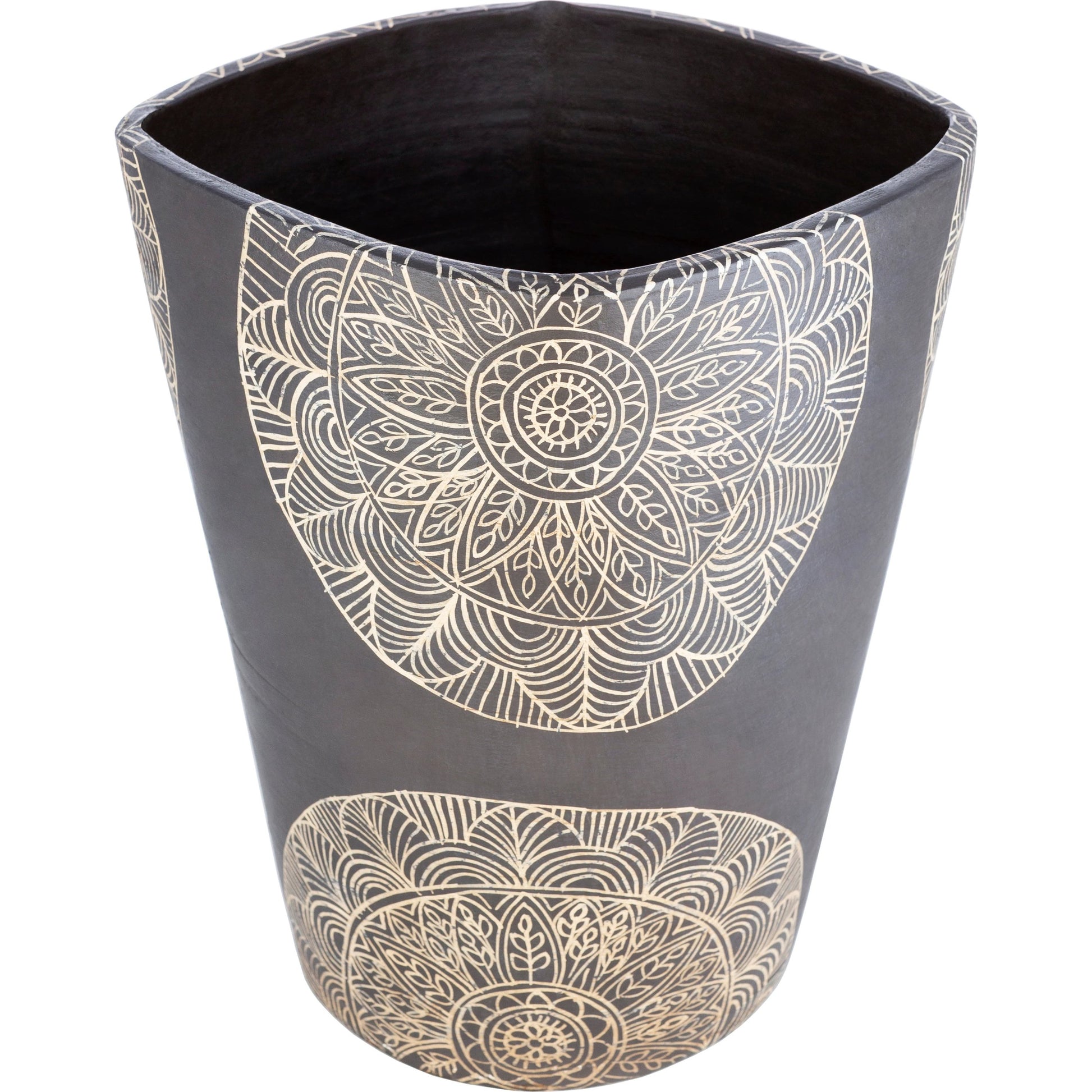Argil - 24969 by Surya in black and painted. Made from terracotta in a eclectic & global style.