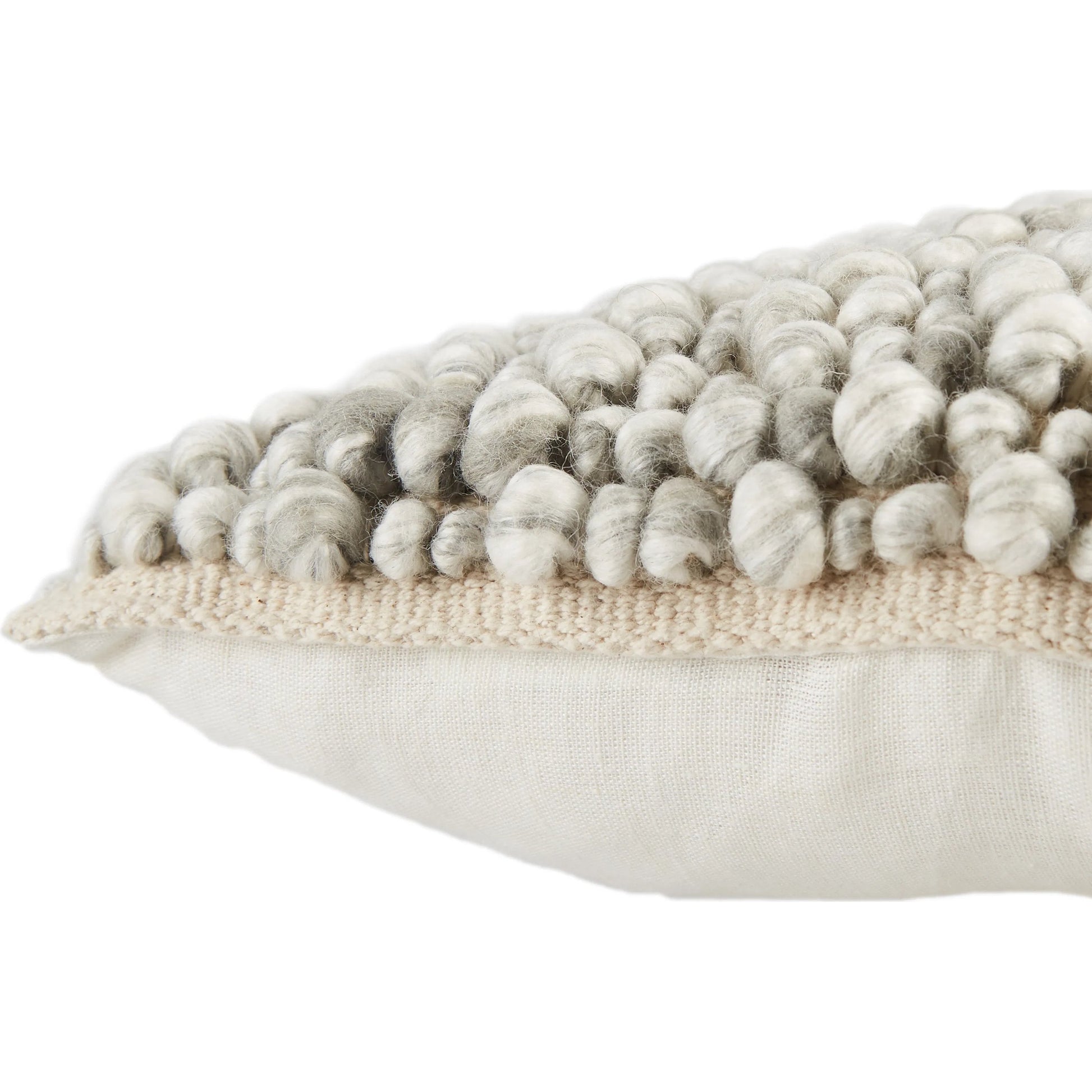 Angora AGO06 Pillow by Jaipur Living. Made from 40% wool 30% viscose 20% cotton 10% linen in a unique style.