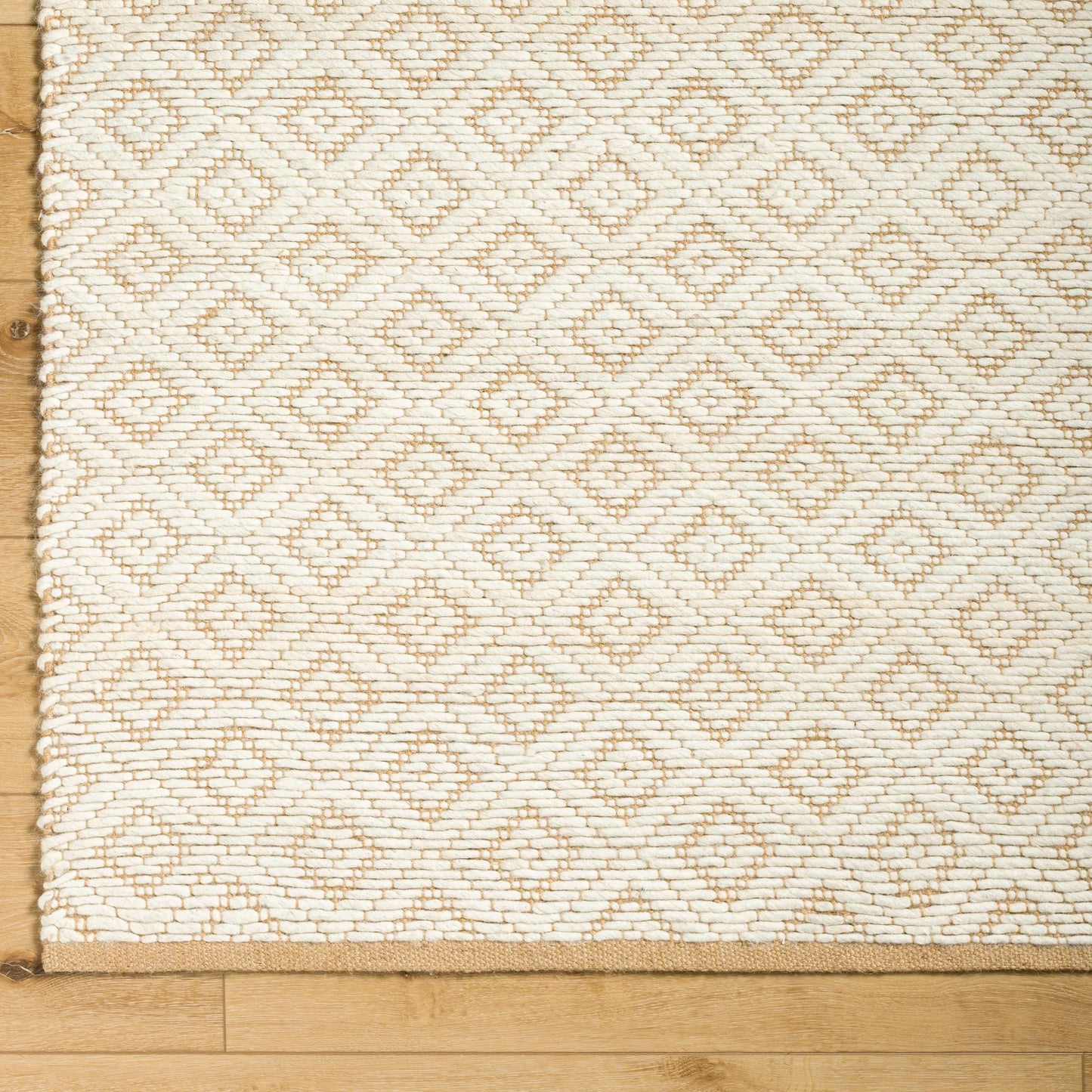 006 SI-1921775,SI-1921776,SI-1921777,SI-1921778,SI-1921779 | Closeup | Ahlat Rug - 32454 by Livabliss in mustard, cream. Made from main: 70% wool, main: 30% cotton in a unique style.