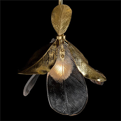 Dryad Pendant by John-Richard. Made from unique in a unique style.