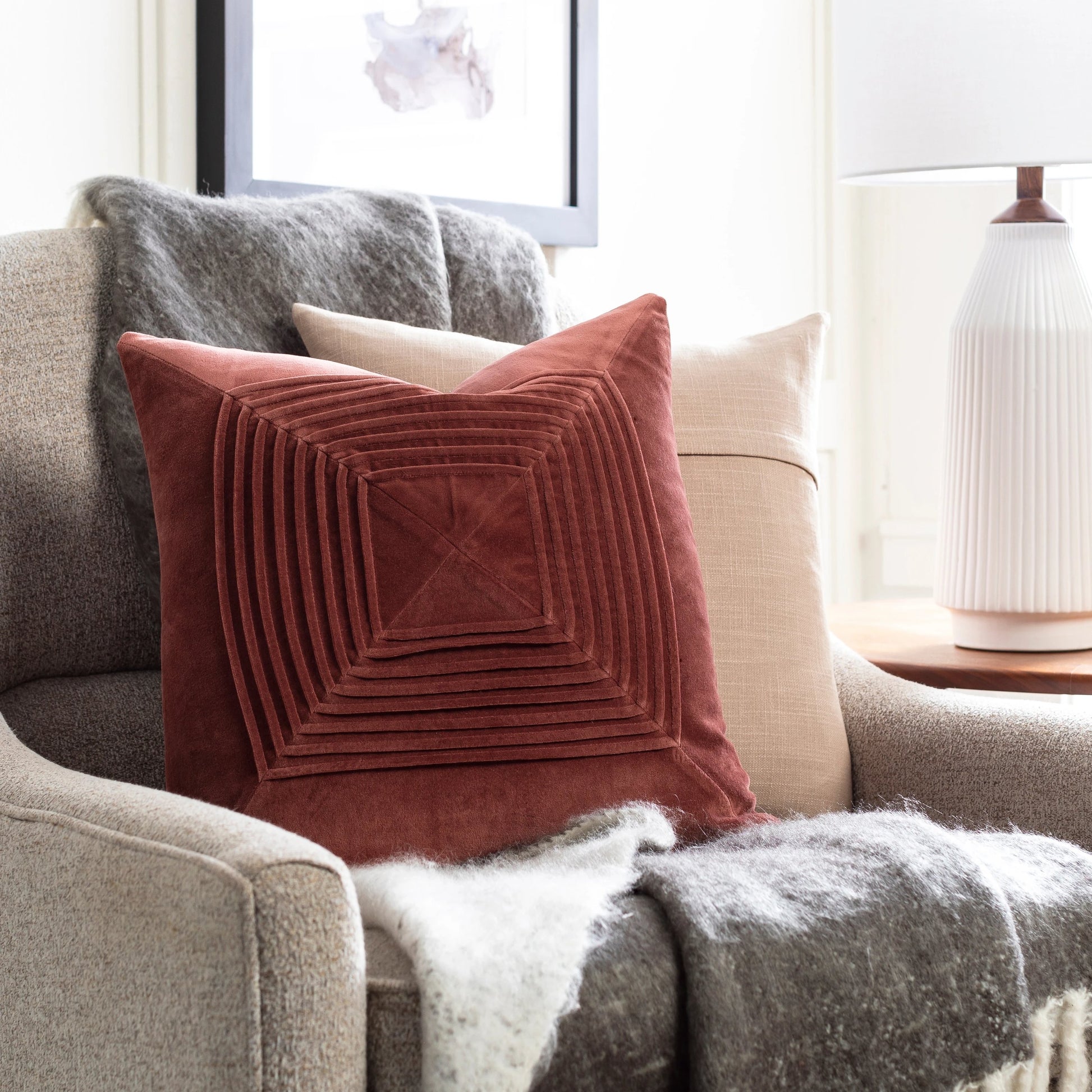 Akira Pillow - 9020 by Surya. Made from 100% cotton in a modern style.