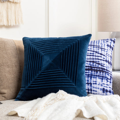 Akira Pillow - 9020 by Surya. Made from 100% cotton in a modern style.