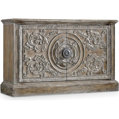 True Vintage Accent Console by Hooker Furniture in driftwood. Made from pecky pecan veneers, resin, solid-wood edge top in a traditional style.