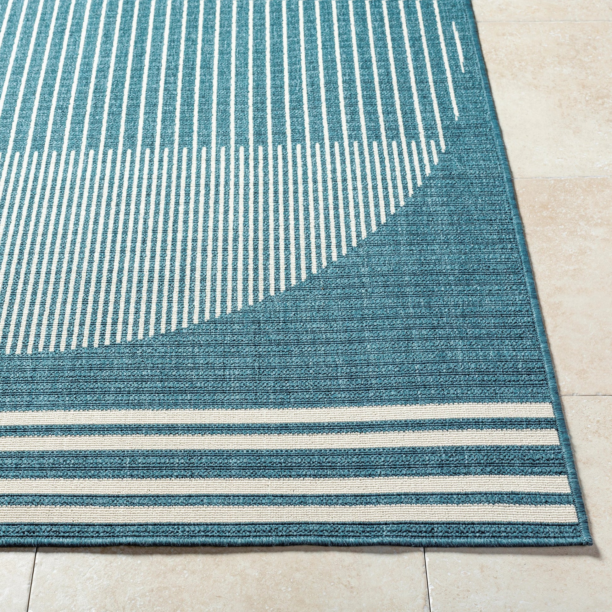 Alfresco Rug - 476834 by Livabliss. Made from face: 100% polypropylene in a unique style.