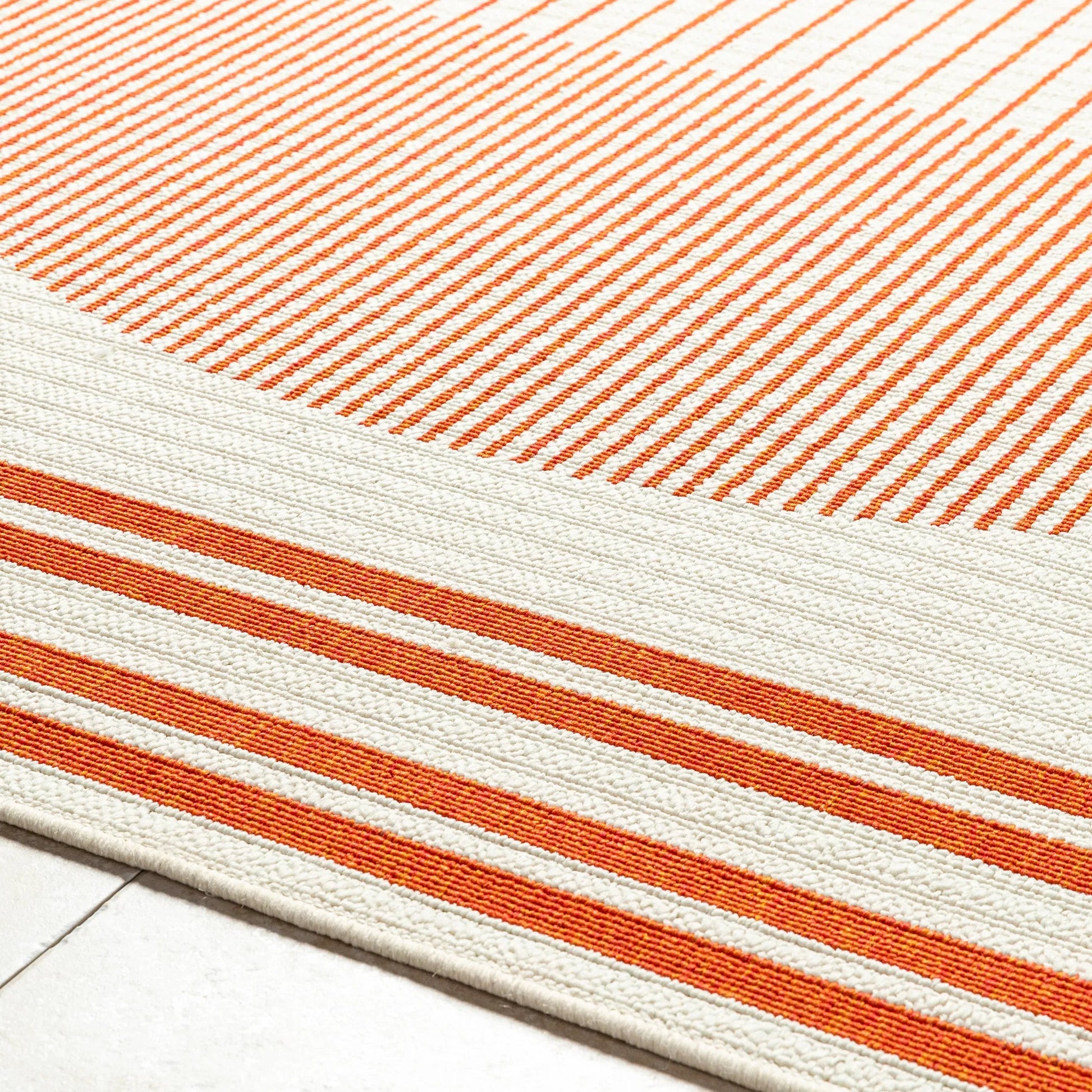 Alfresco Rug - 476834 by Livabliss. Made from face: 100% polypropylene in a unique style.