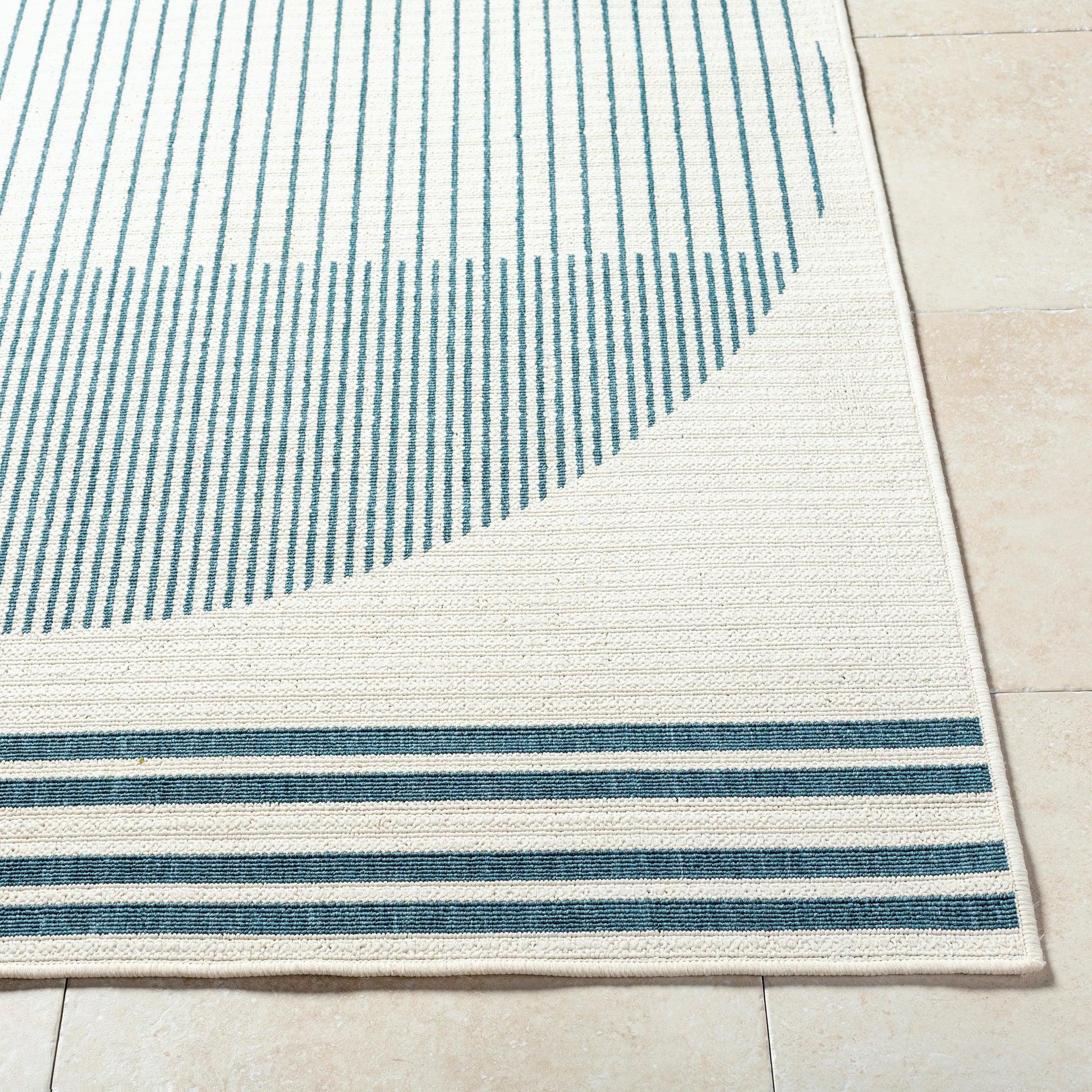 Alfresco Rug - 476834 by Livabliss. Made from face: 100% polypropylene in a unique style.
