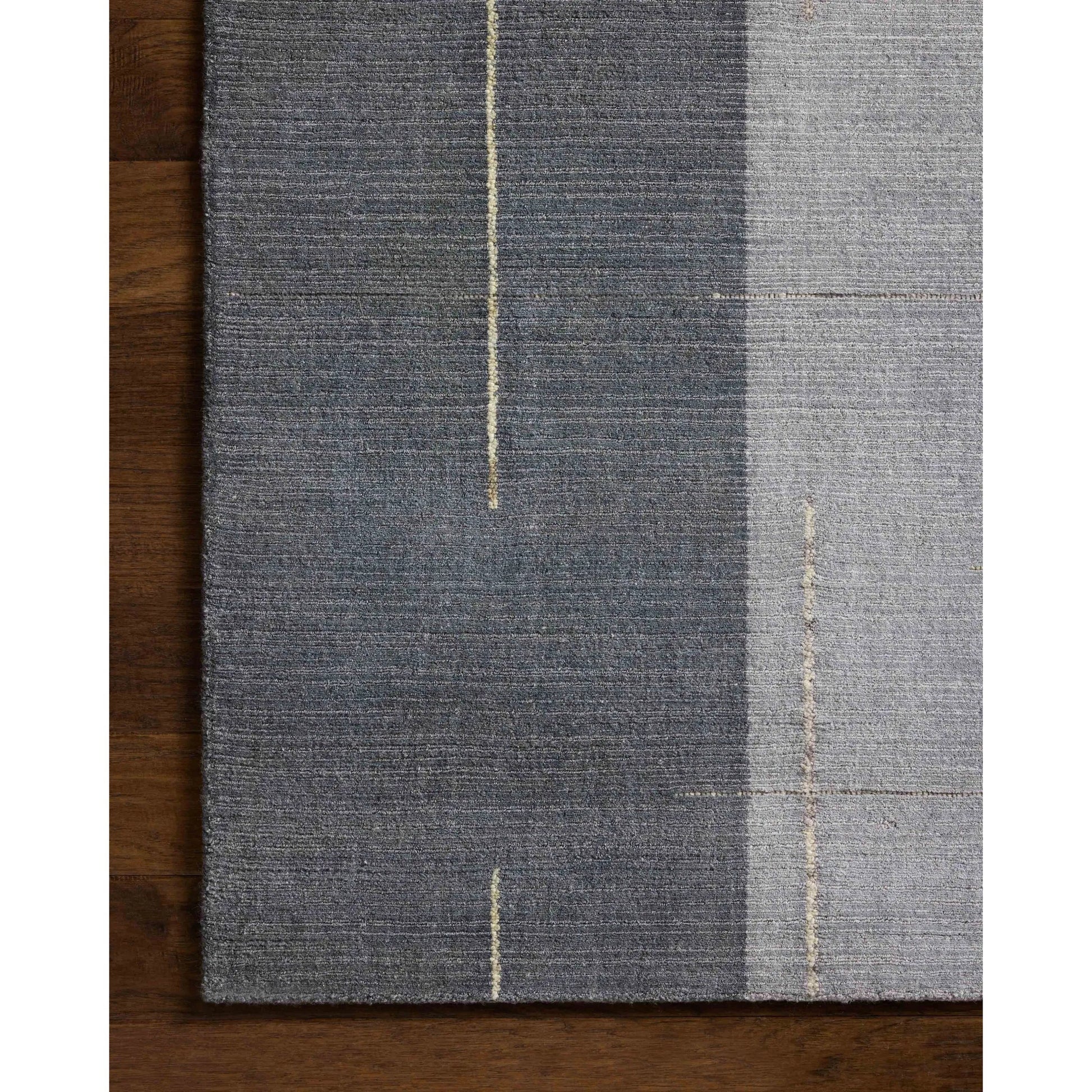 Alistair ALS-01 Rug by Loloi in slate, natural. Made from wool, viscose, cotton in a unique style.