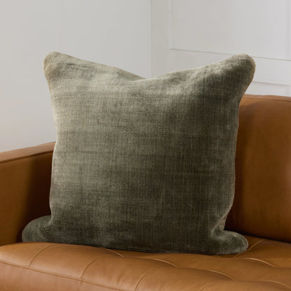 Allura ALU01 Pillow by Jaipur Living. Made from 100% viscose in a modern style.
