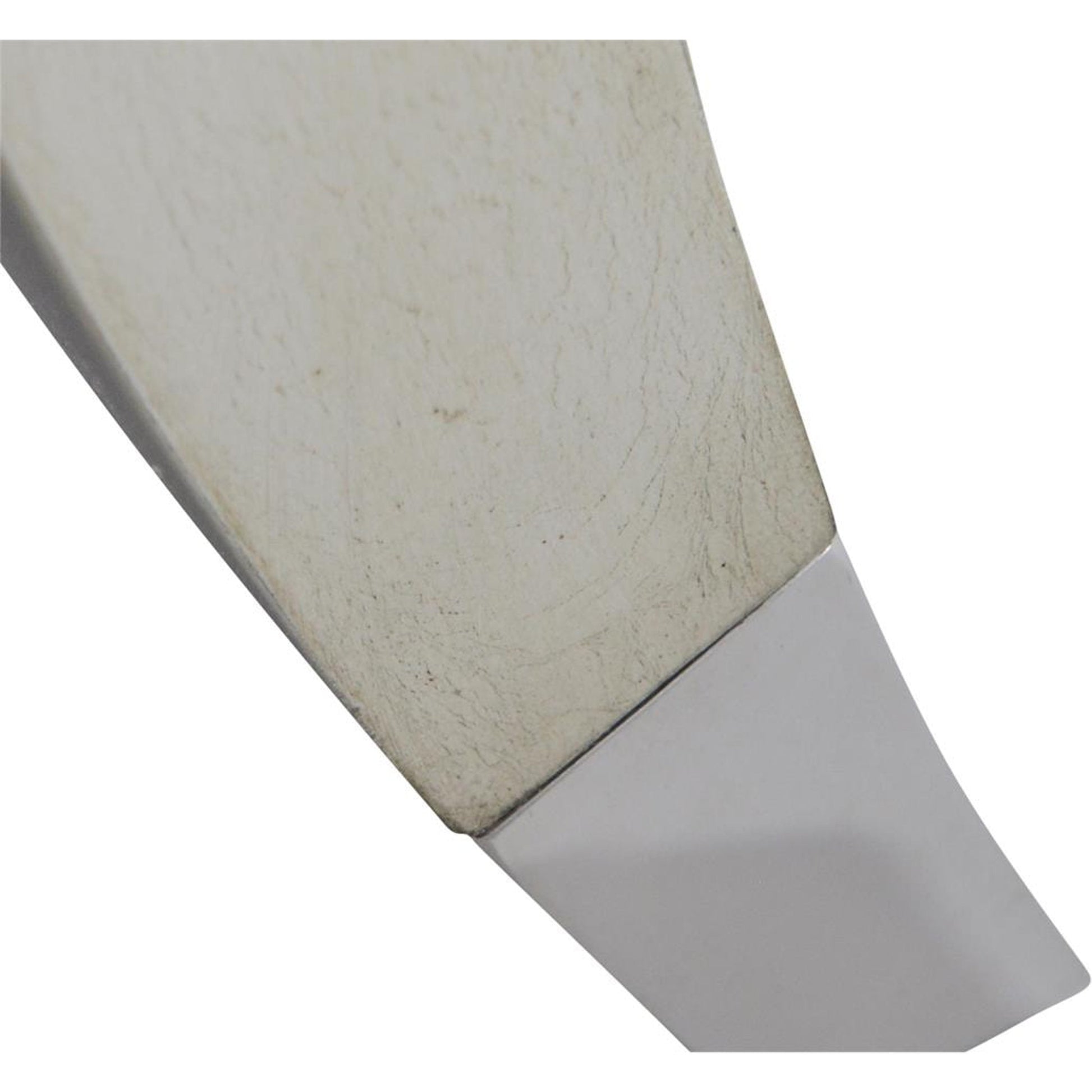 Hudson Chaise by John-Richard. Made from unique in a transitional style.