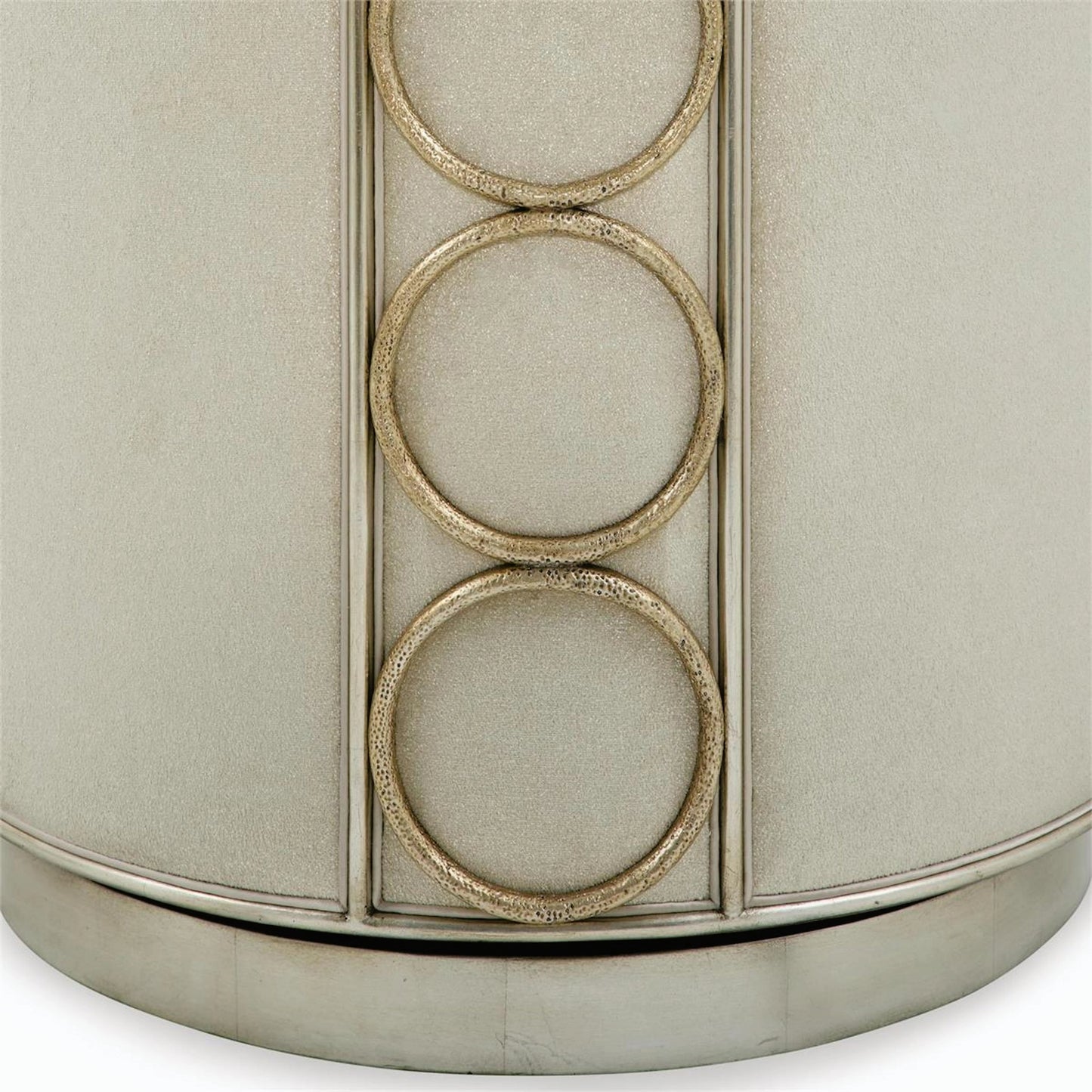 004 SI-2169946 | Closeup | Bangle Chair by John-Richard. Made from unique in a modern style.