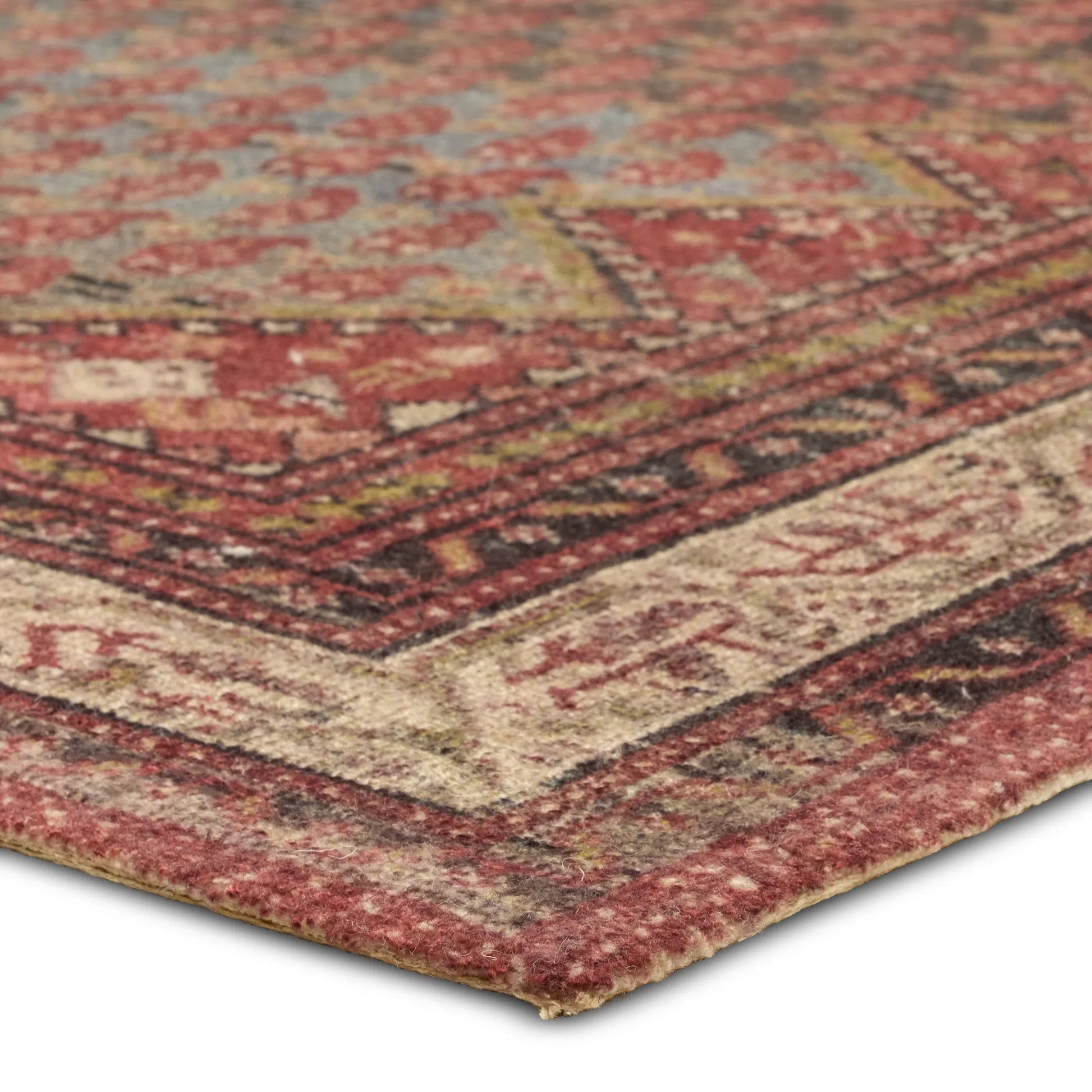 Amata By House Sprucing AMT02 Rug by Jaipur Living in red, blue. Made from 100% pet yarn in a unique style.