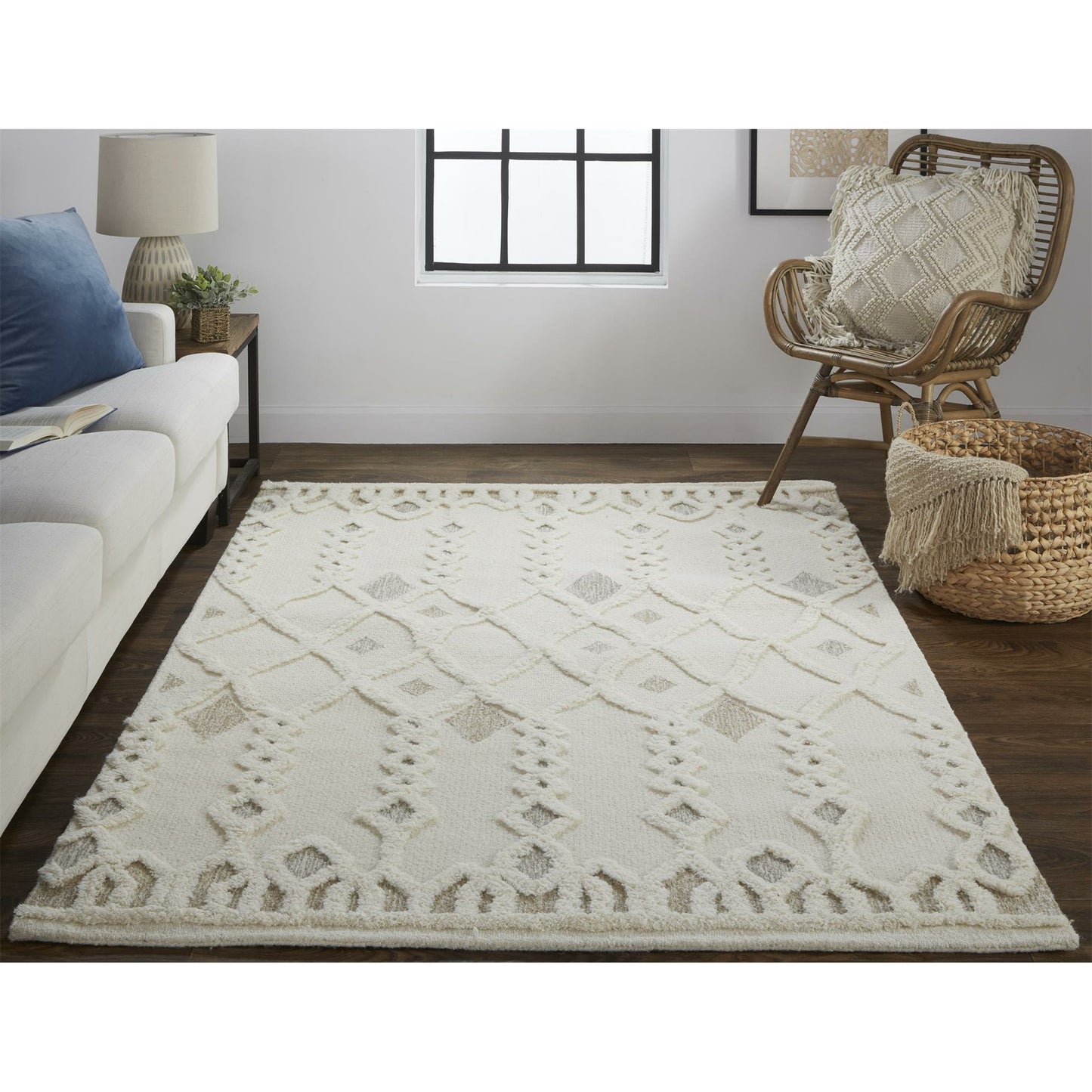 016 SI-1753582,SI-1753583,SI-1753584,SI-1753585,SI-1753586,SI-1753587 | Lifestyle | Anica Transitional Trellis & Lattice Rug - 8011F by Feizy in ivory, tan, silver. Made from wool in a unique style.
