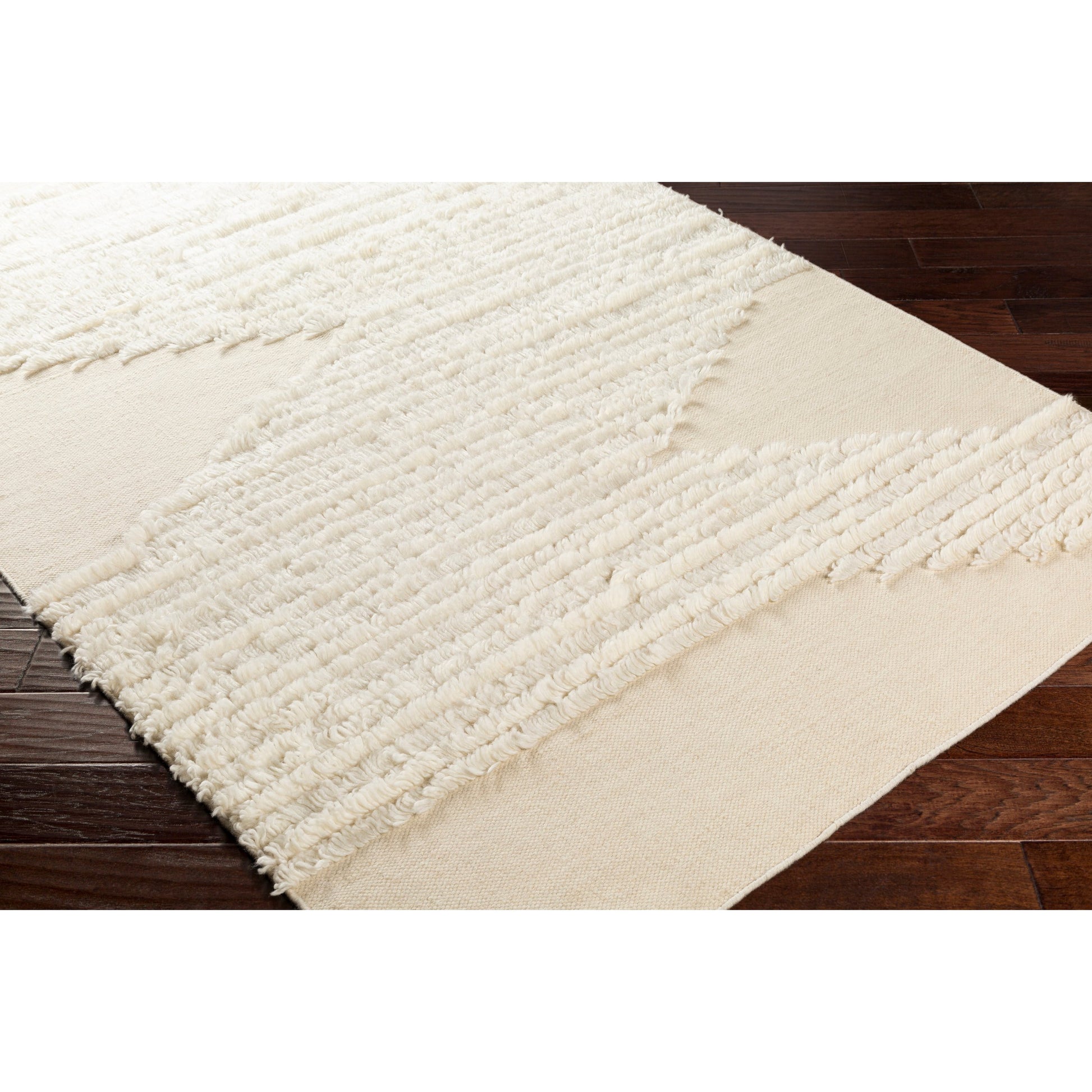 Apache APA-2301 Rug by Livabliss. Made from 100% wool in a unique style.