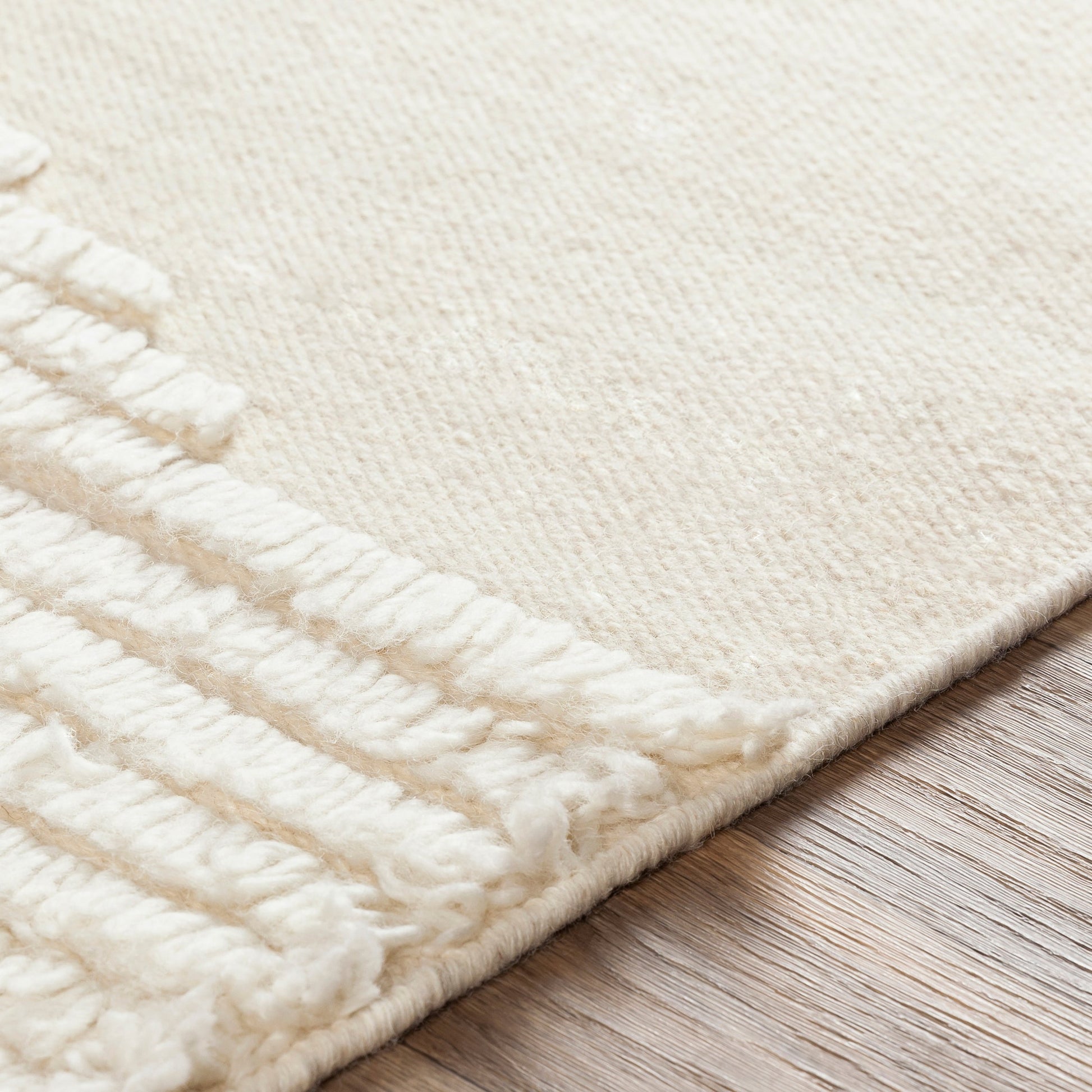 Apache APA-2301 Rug by Livabliss. Made from 100% wool in a unique style.