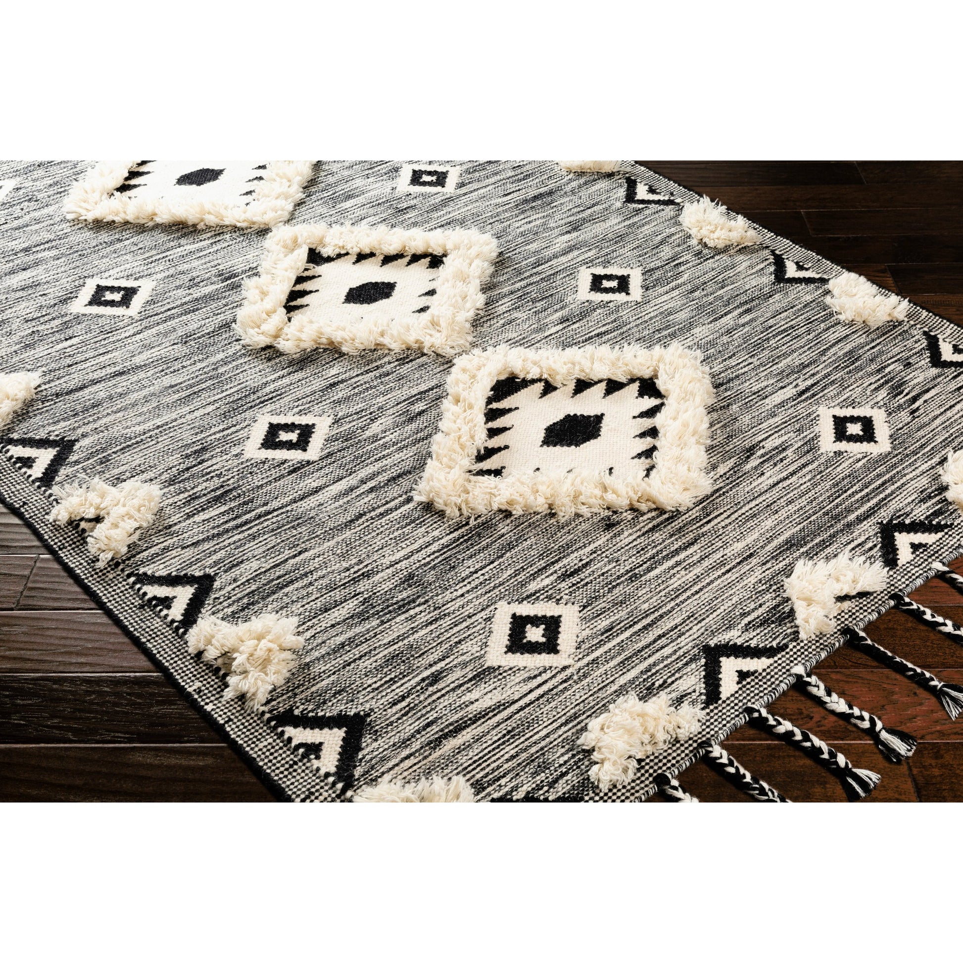 Apache Rug - 23794 by Livabliss. Made from 100% wool in a unique style.