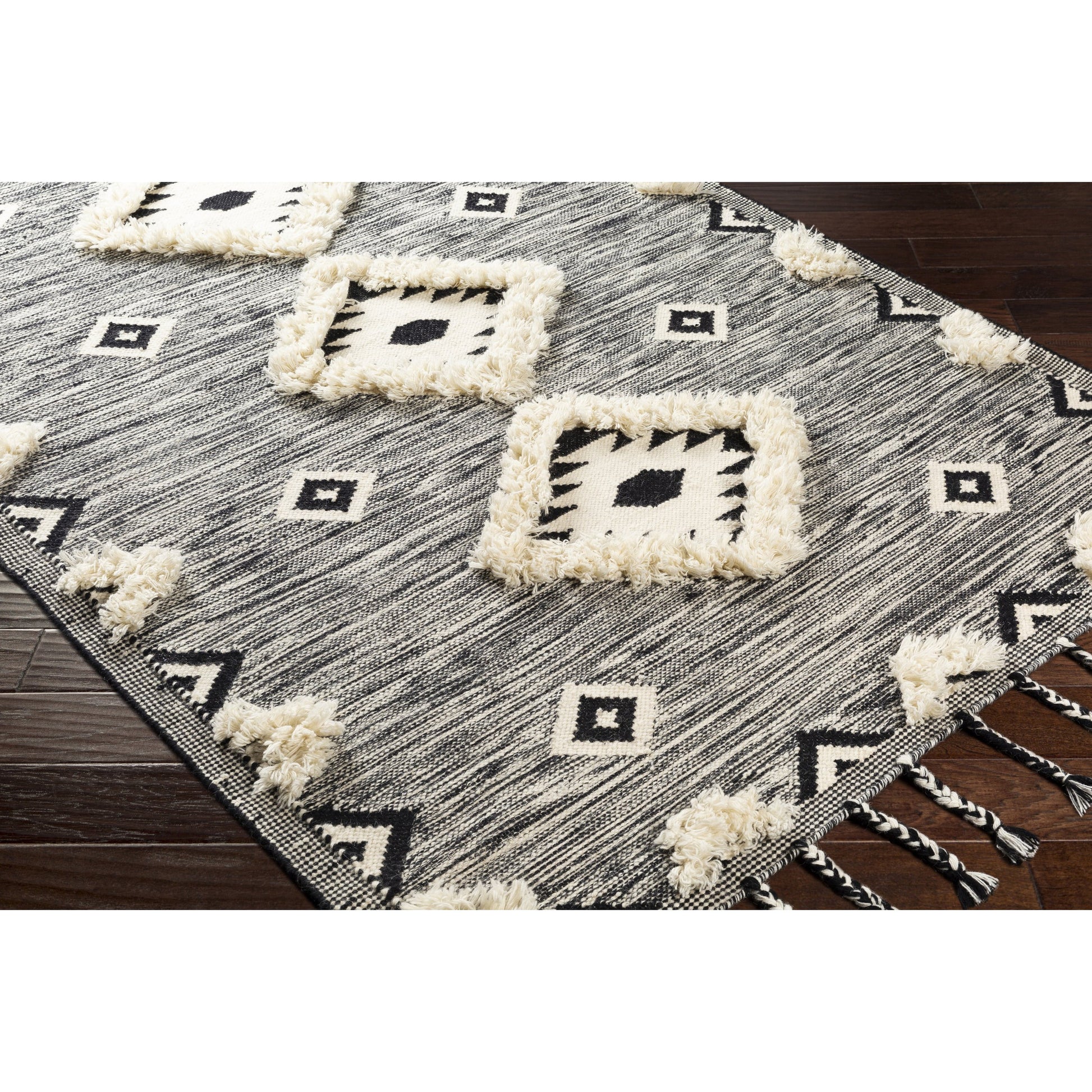 Apache Rug - 23794 by Livabliss. Made from 100% wool in a unique style.