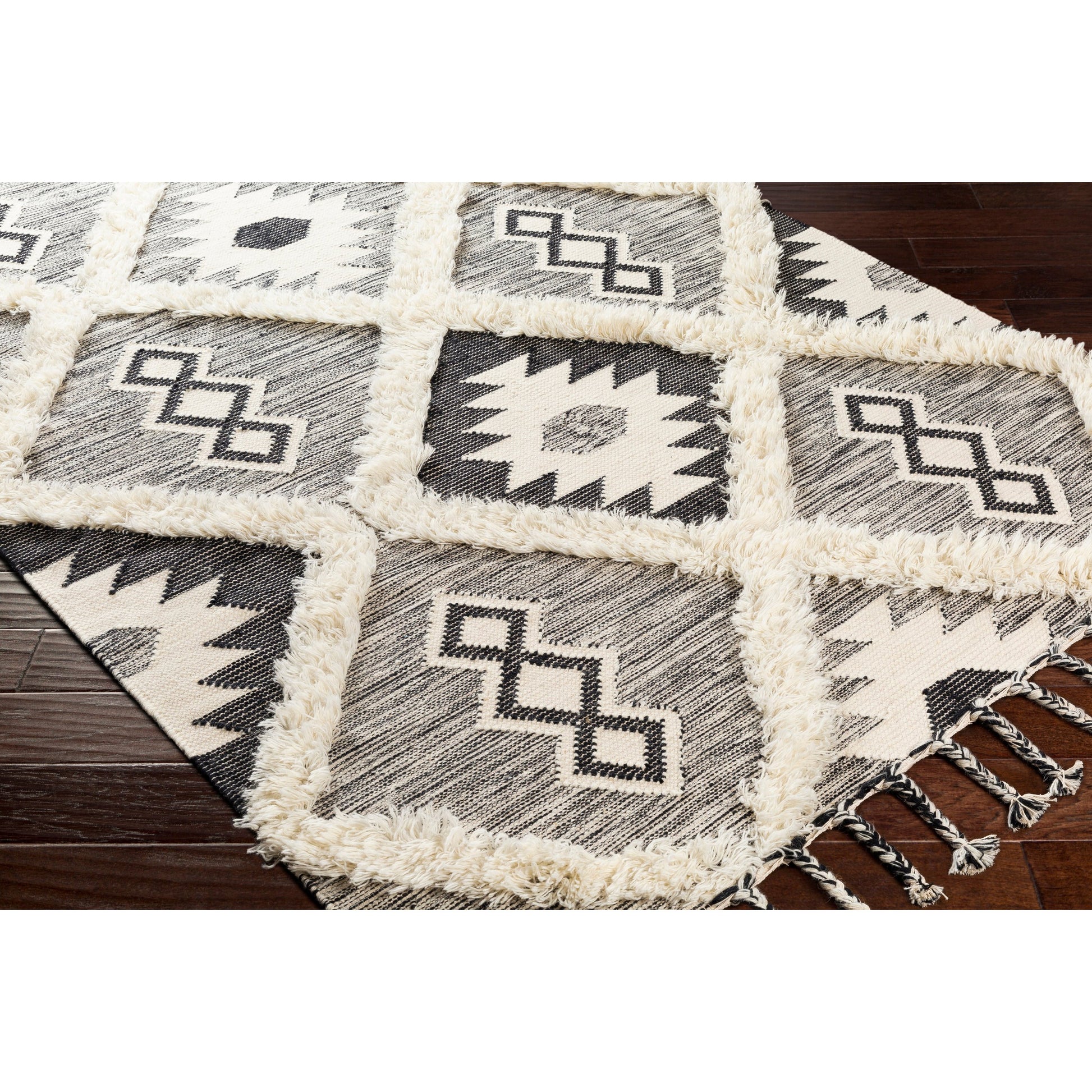 Apache Rug - 23795 by Livabliss. Made from 100% wool in a unique style.