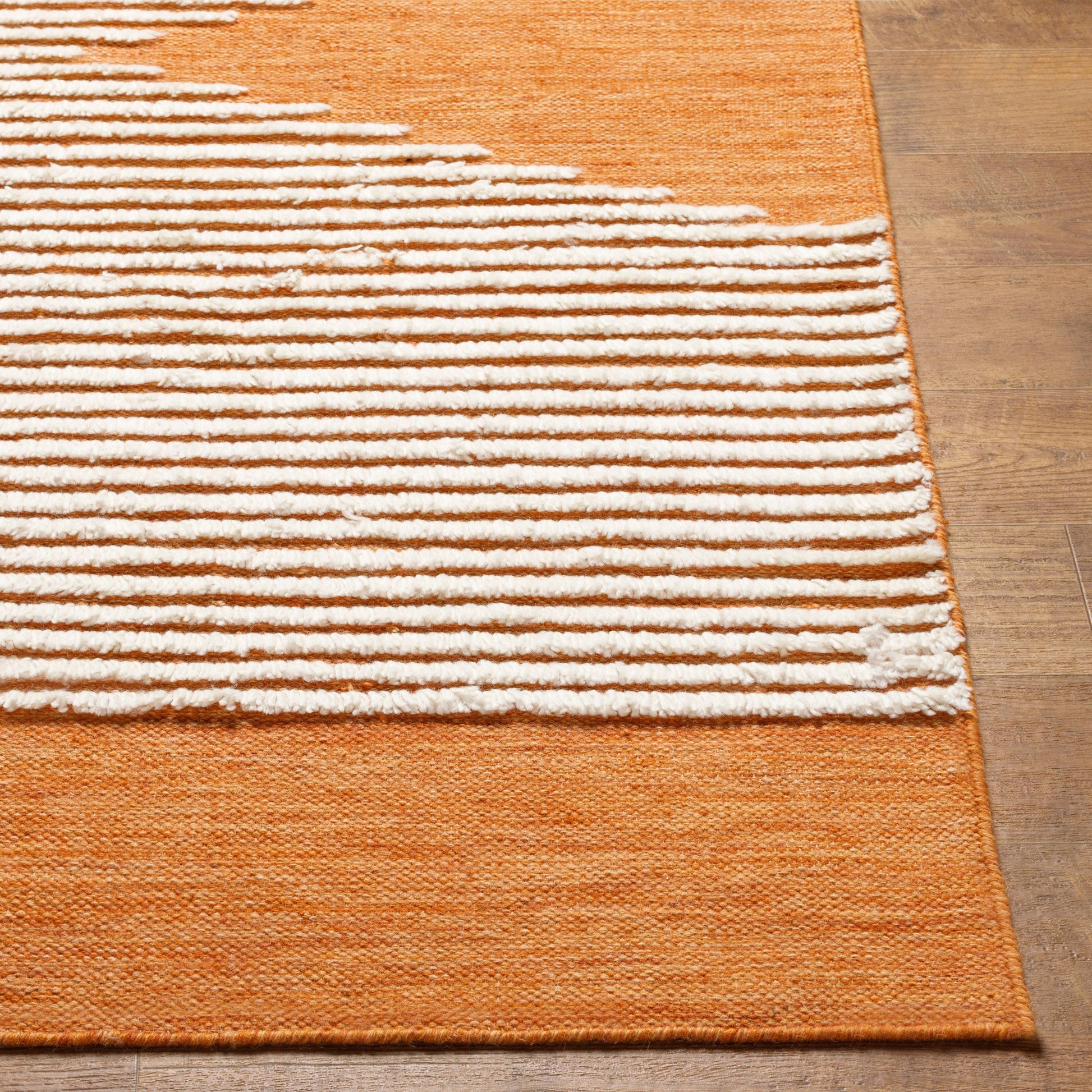 Apache APA-2301 Rug by Livabliss. Made from 100% wool in a unique style.