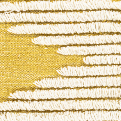 Apache APA-2301 Rug by Livabliss. Made from 100% wool in a unique style.