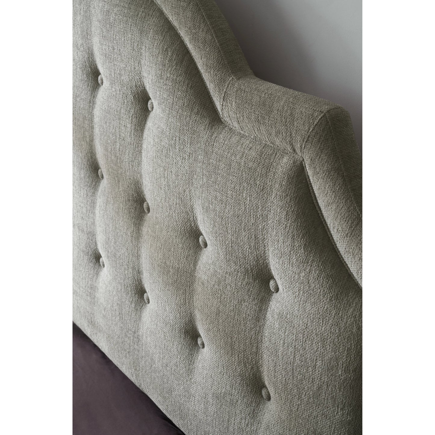 009 SI-2130637,SI-2130638 | Closeup | Zest Welt Upholstered Bed by Zest. Made from mdf, partical board in a modern style.