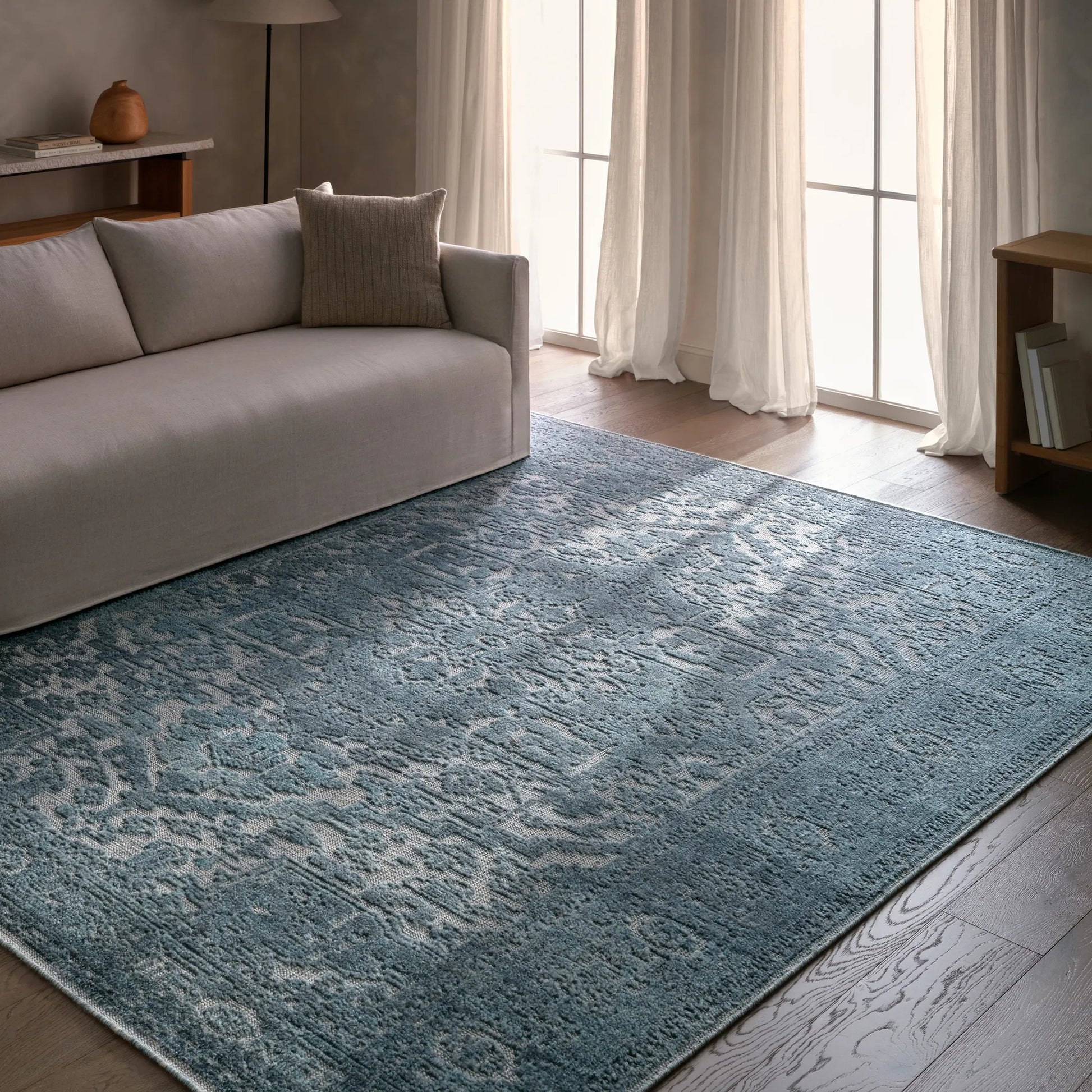 Aposio APS03 Rug by Jaipur Living in blue. Made from 100% wool in a unique style.