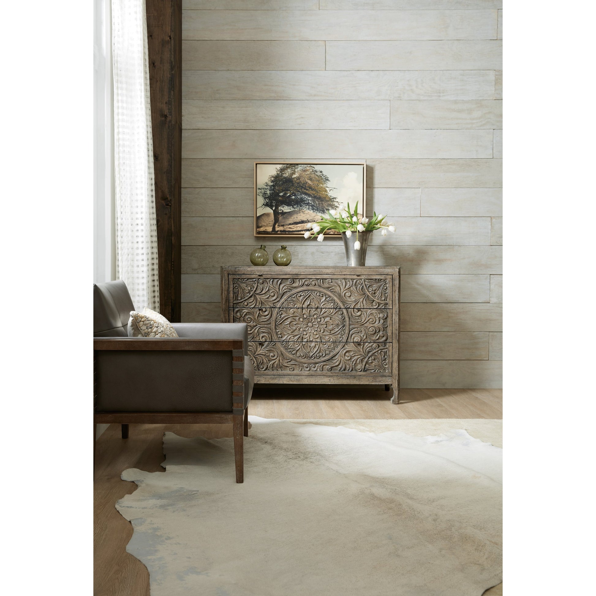 La Grange Lockhart Three-Drawer Accent Chest by Hooker Furniture. Made from unique in a cottage & farmhouse style.