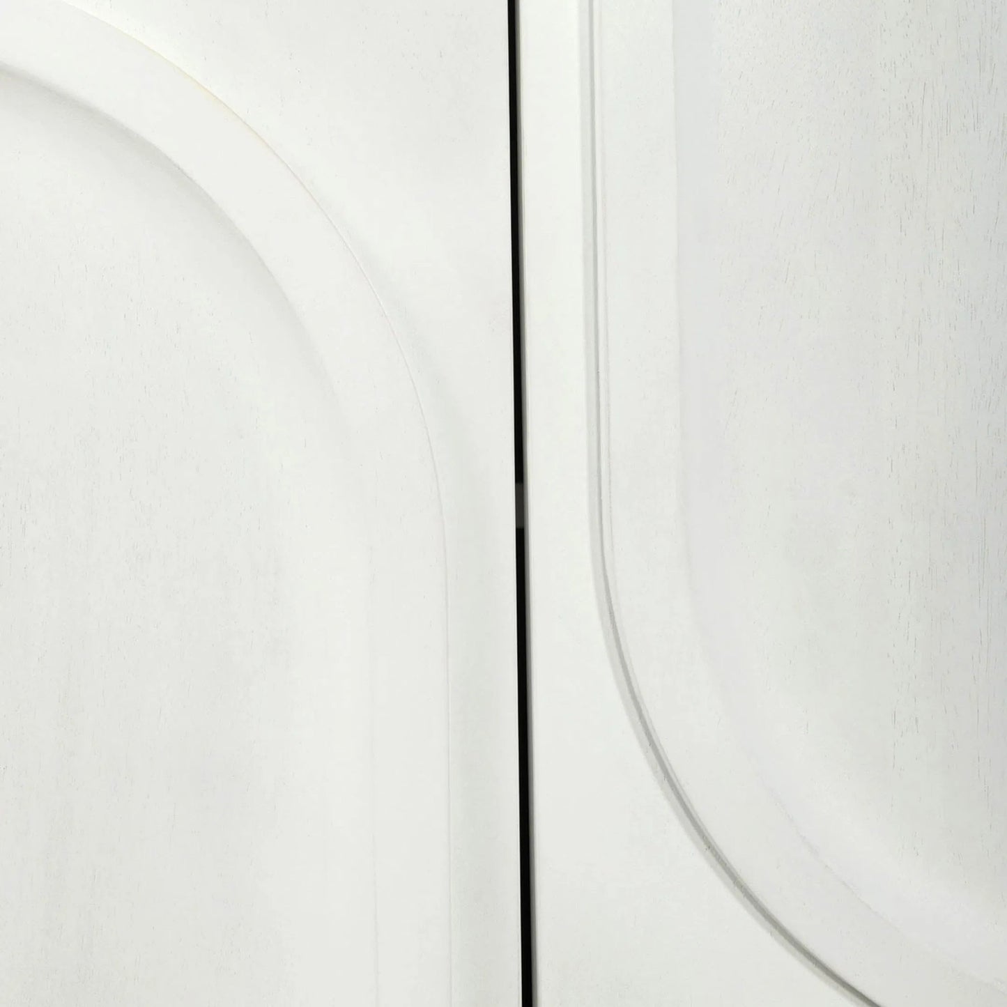 007 SI-2452743 | Closeup | Tempo Sideboard by LH Imports in white wash. Made from unique in a modern style.